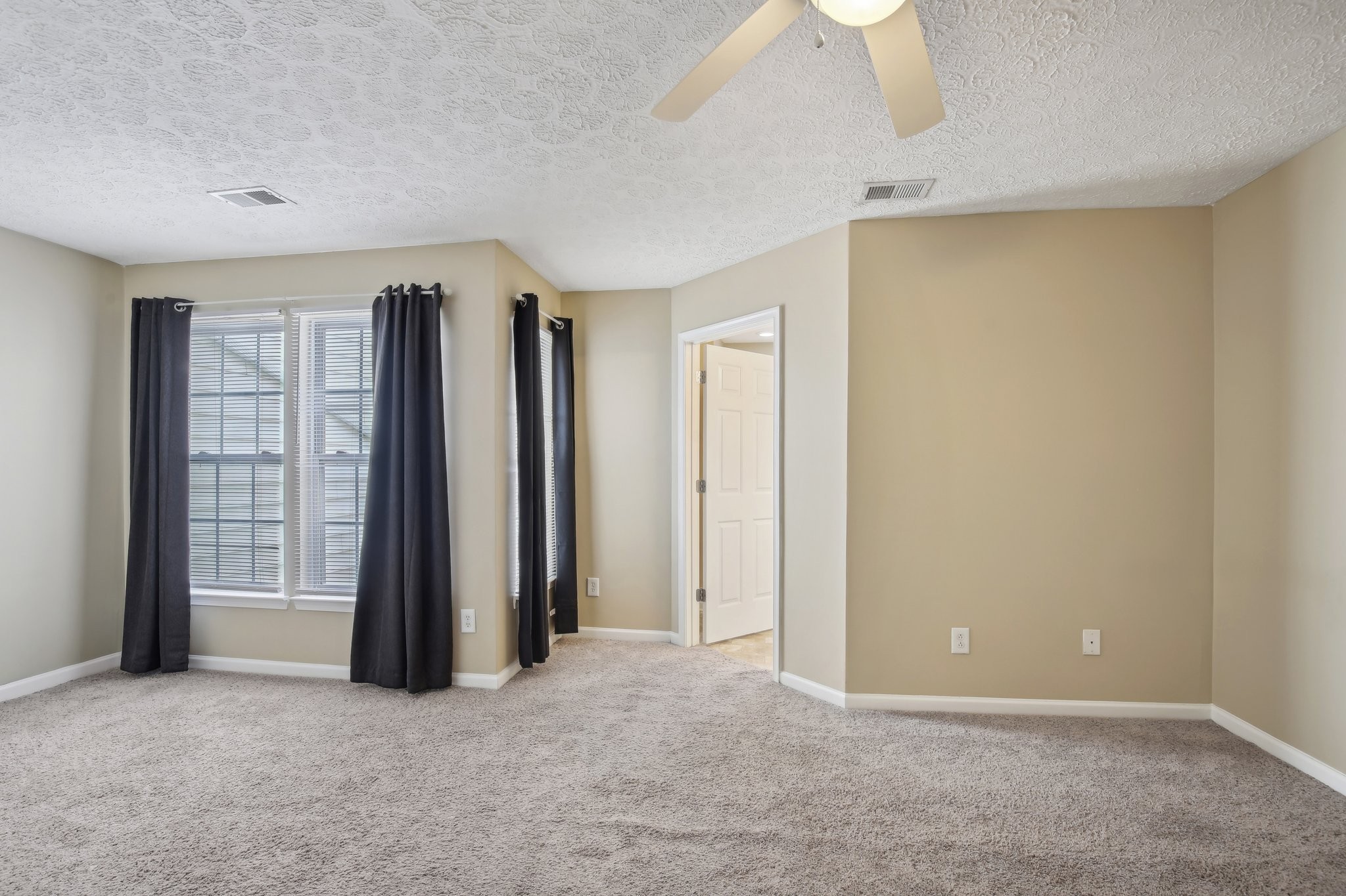 7841 Heaton Way Property Photo 22