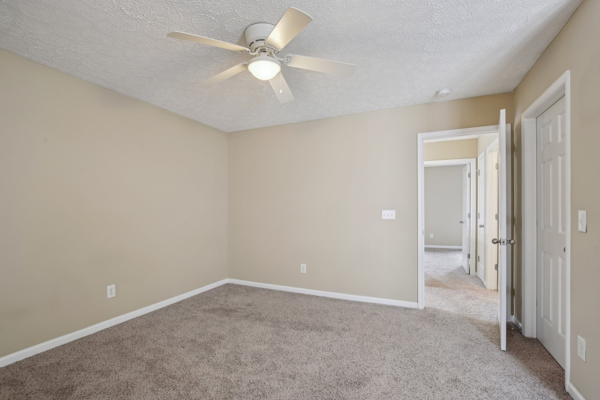 7841 Heaton Way Property Photo 32