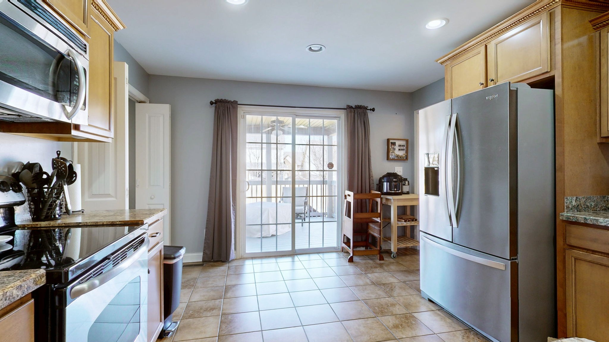 3710 Tradewinds Ter Property Photo 3