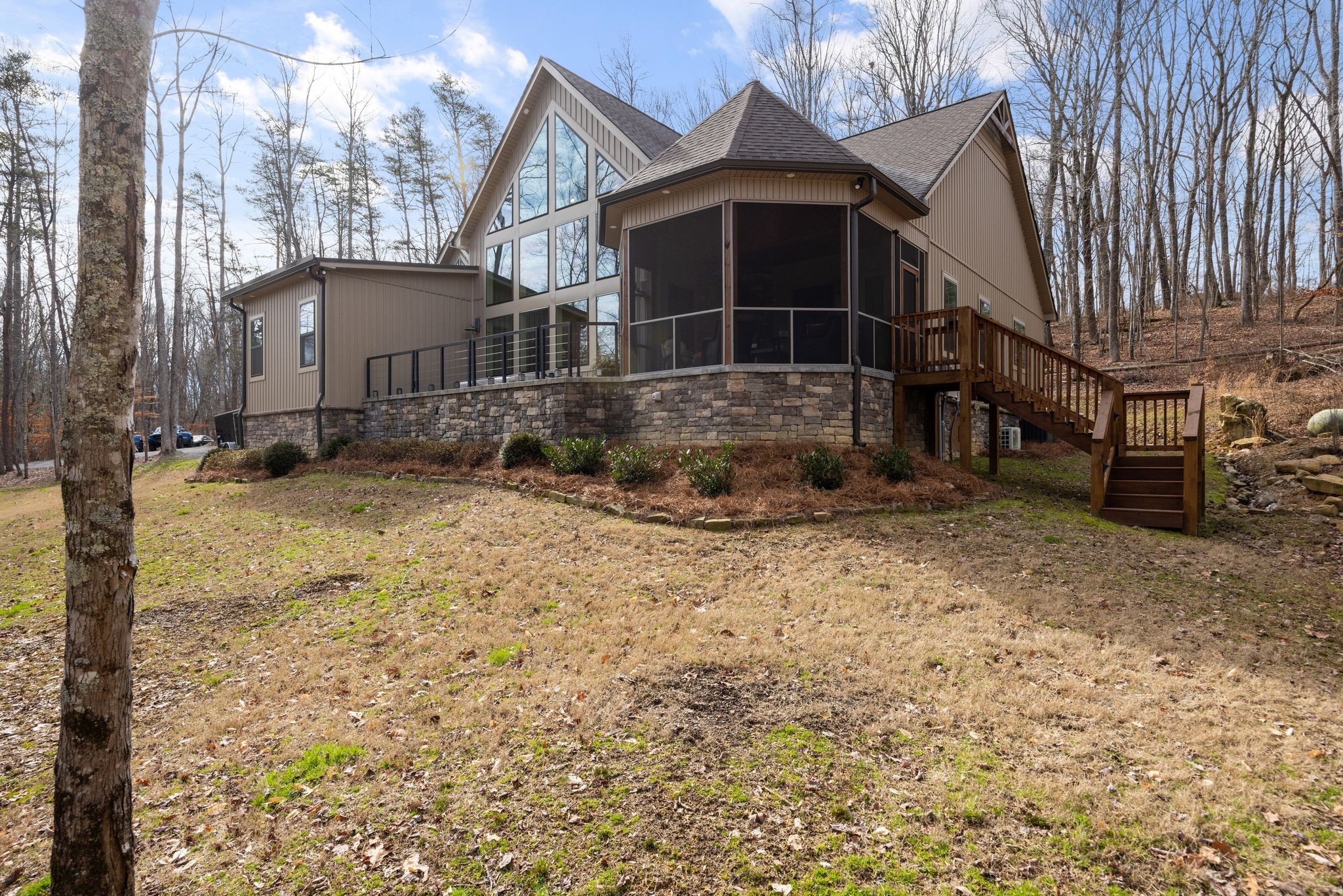 354 Mountain Farm Rd Property Photo