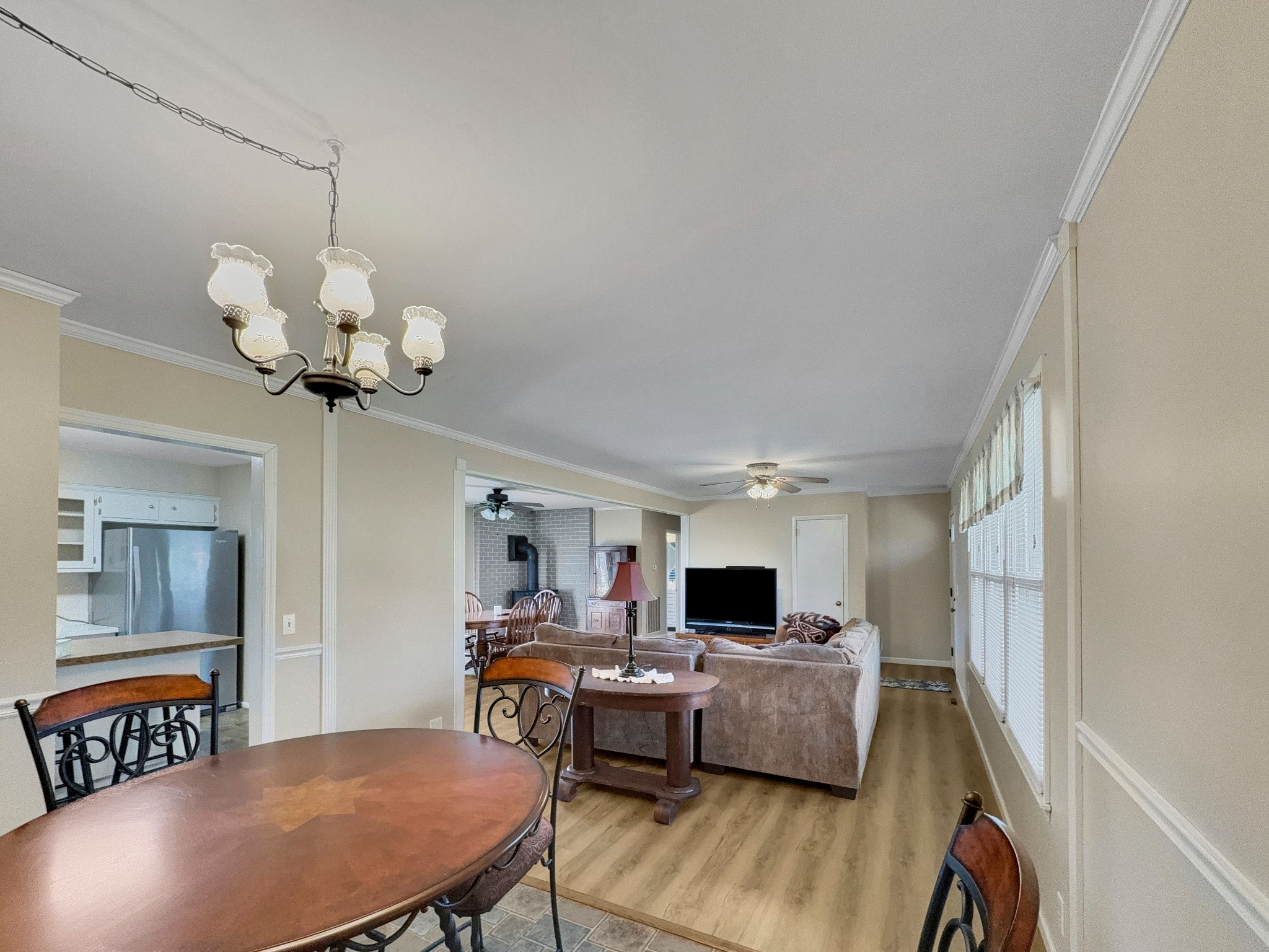 305 Vine St Property Photo 16
