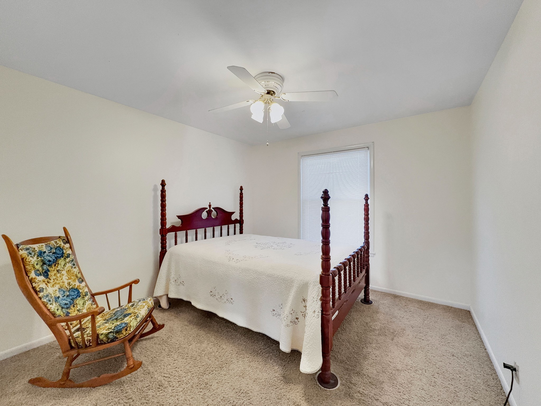 305 Vine St Property Photo 22