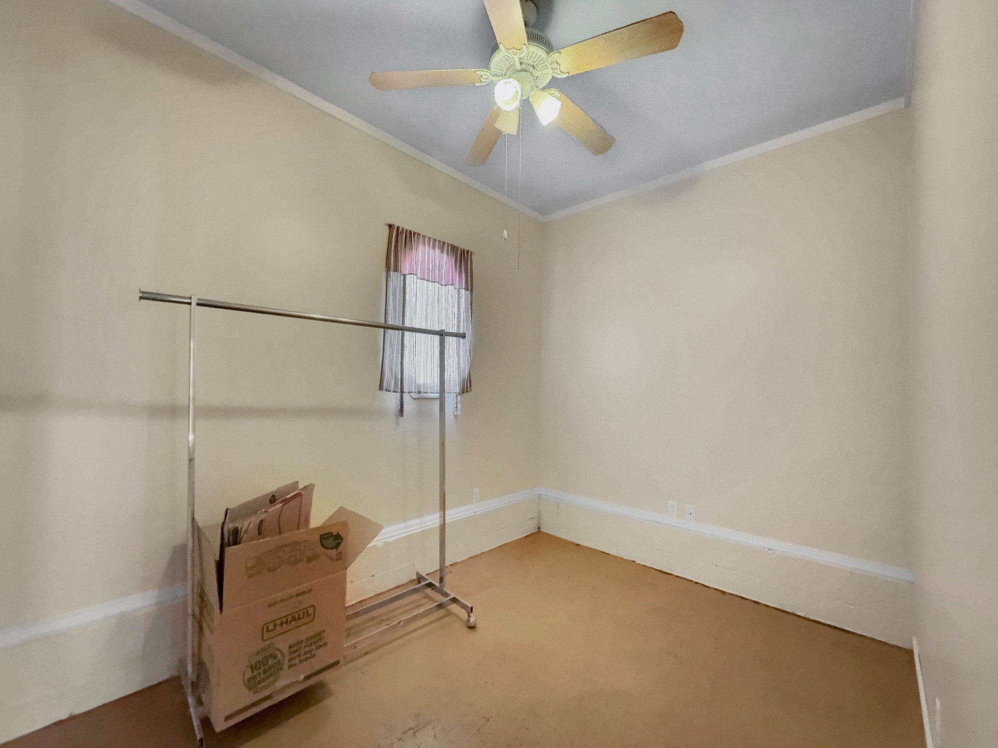 305 Vine St Property Photo 25