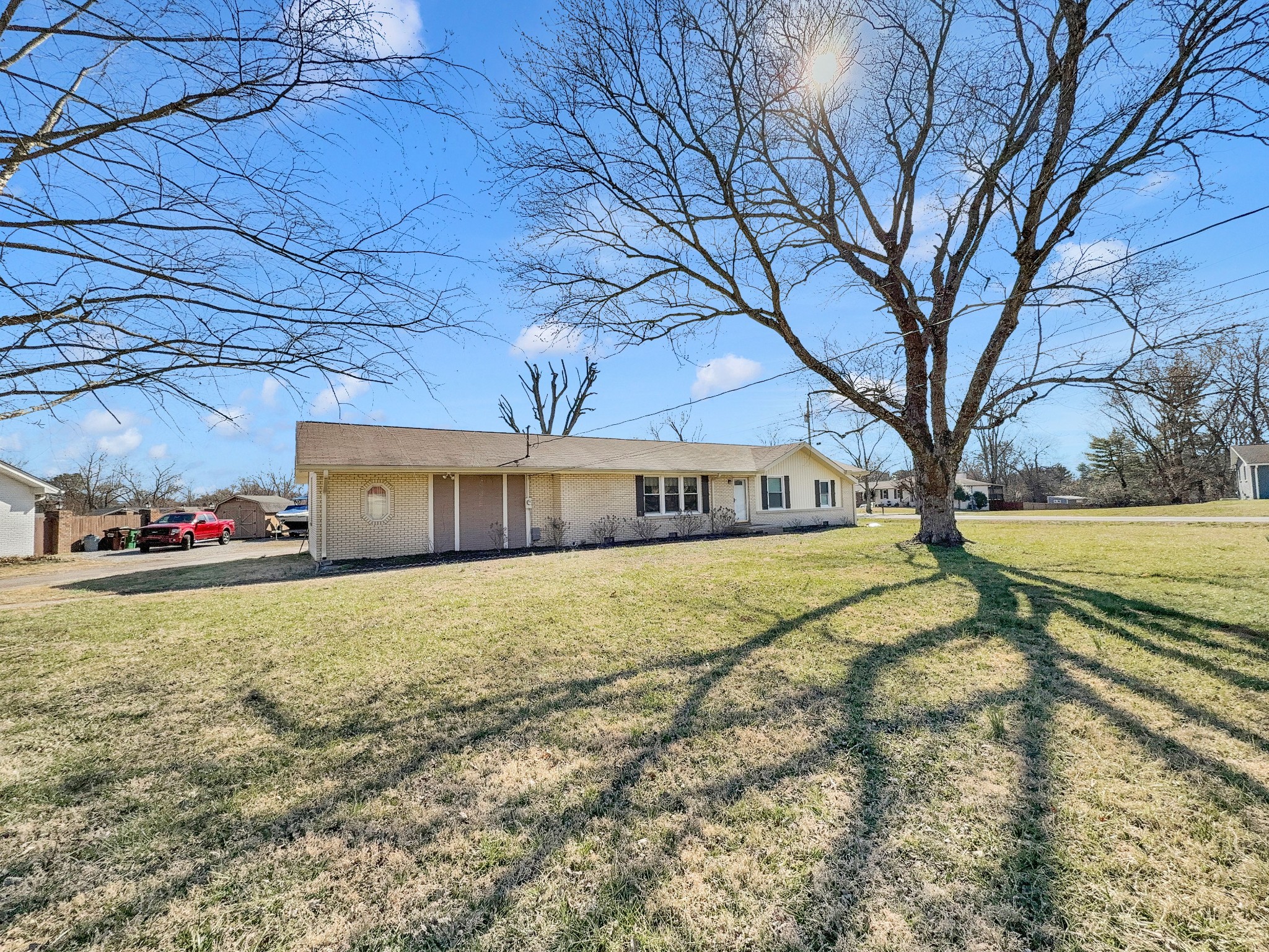 305 Vine St Property Photo 30