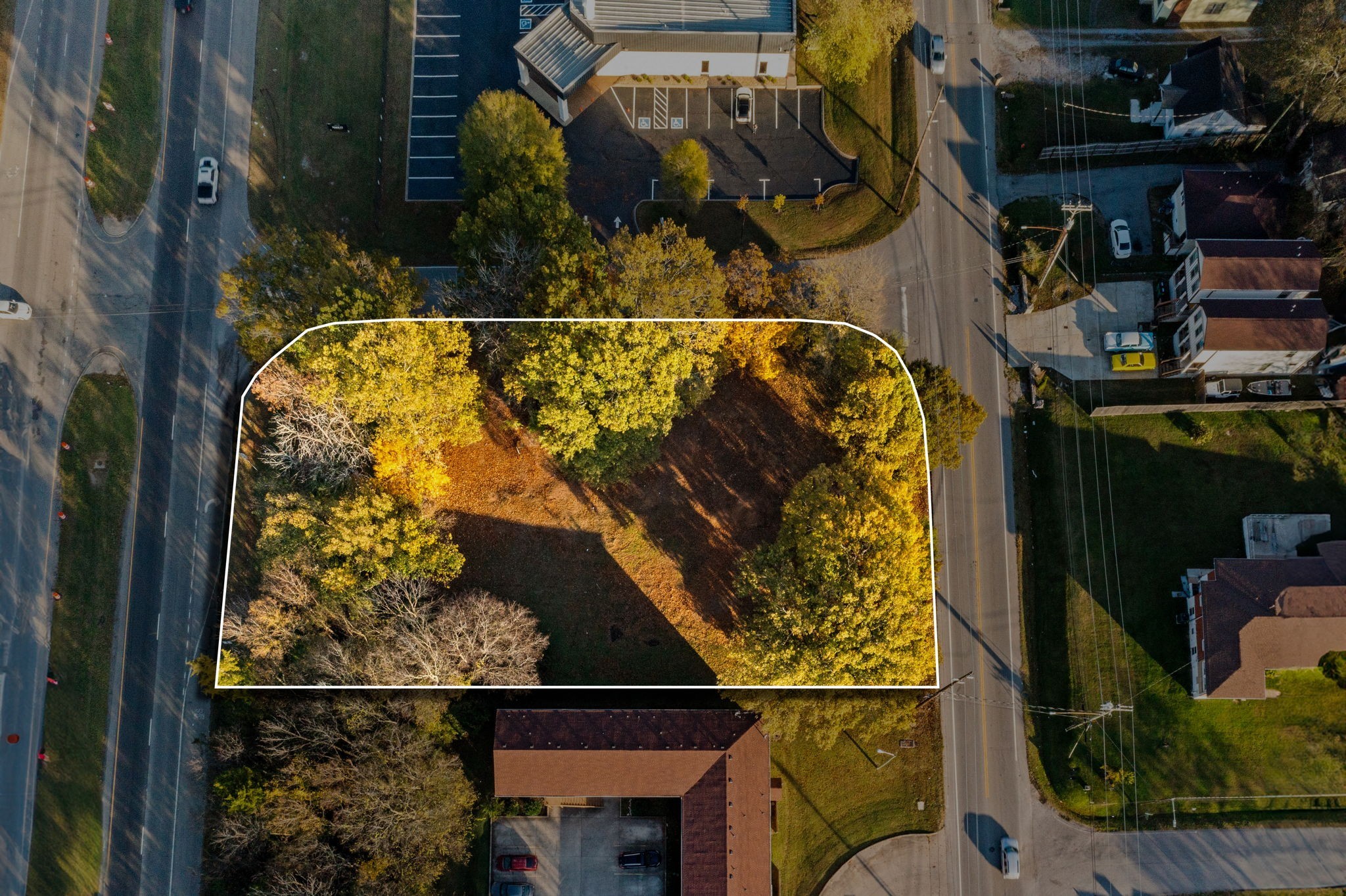 925 Old Hickory Blvd Property Photo 3