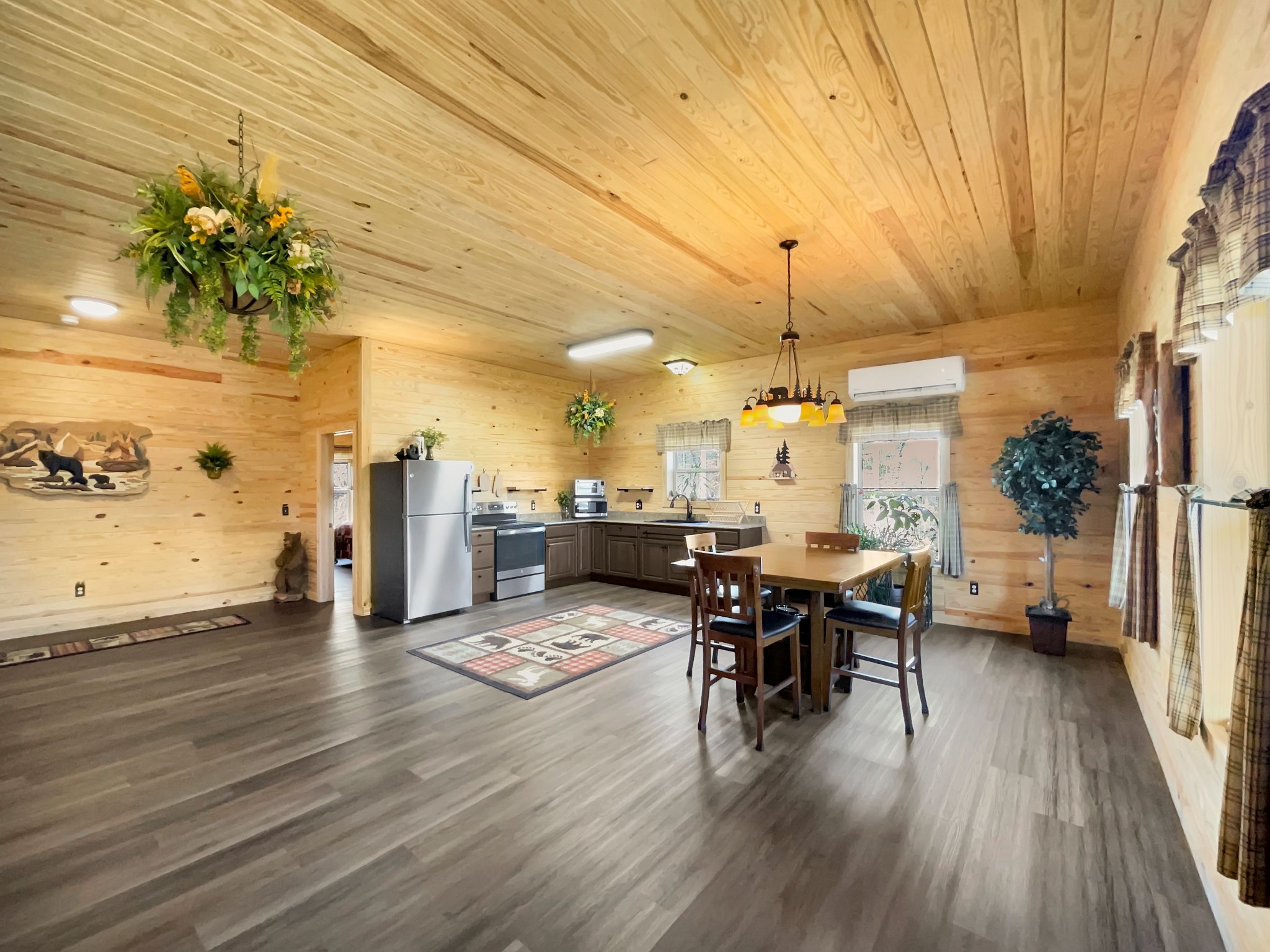 8001 Highway 50 Property Photo 7