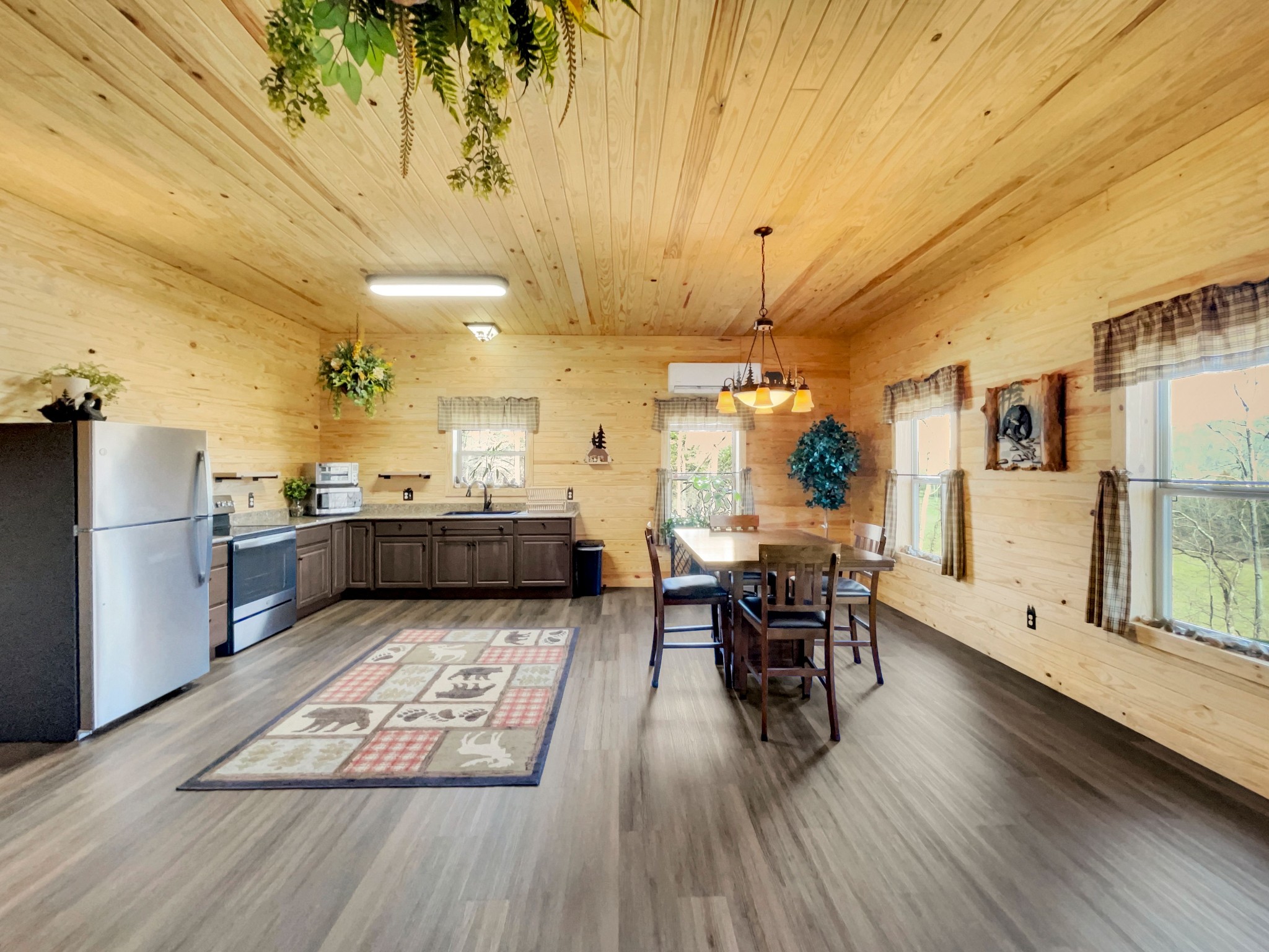 8001 Highway 50 Property Photo 12