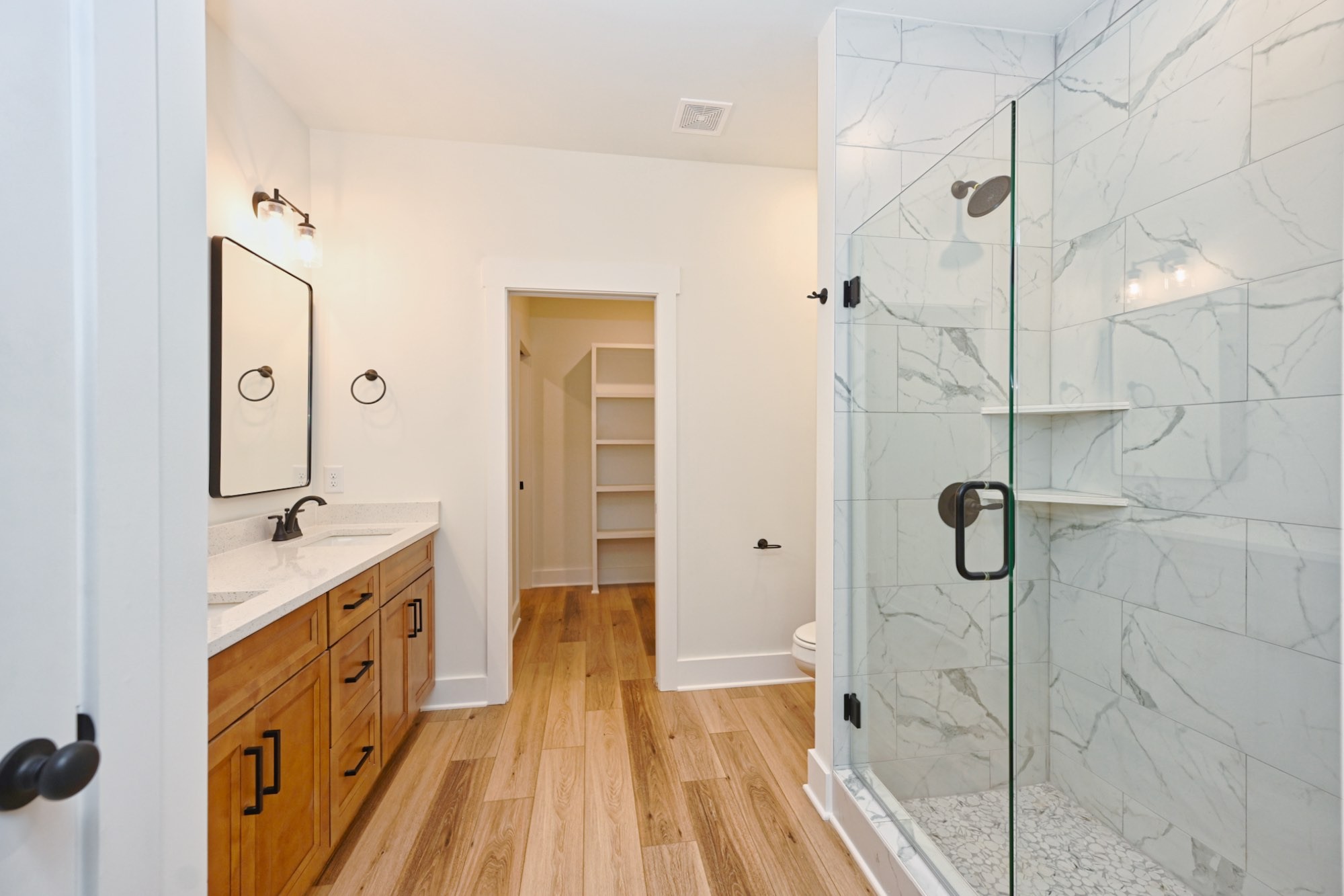 1092 Angus Way Property Photo 20