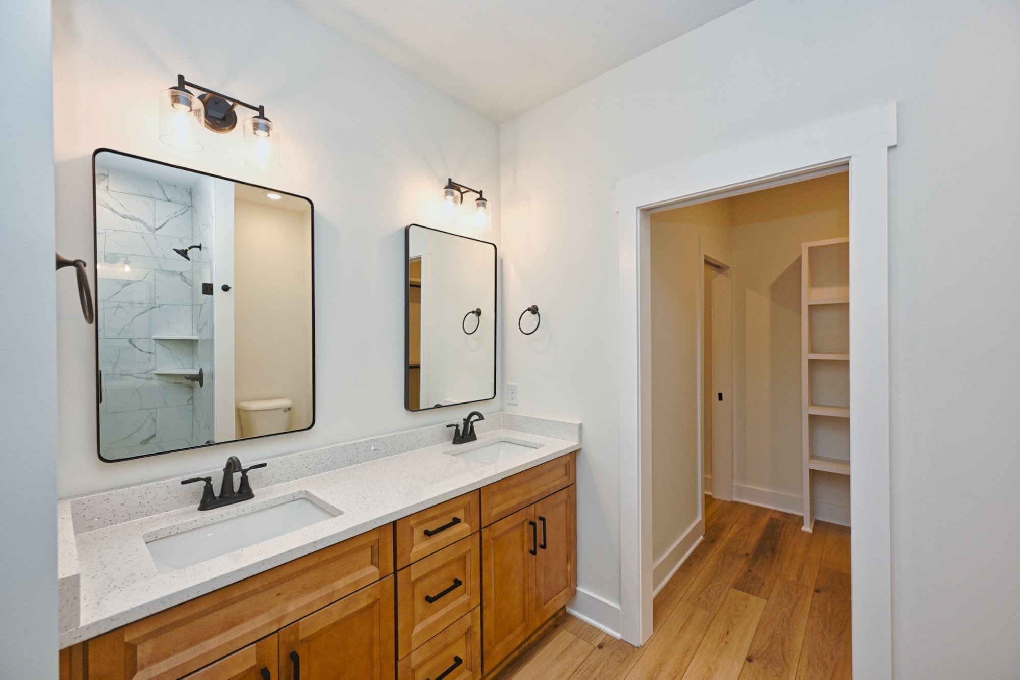1092 Angus Way Property Photo 21