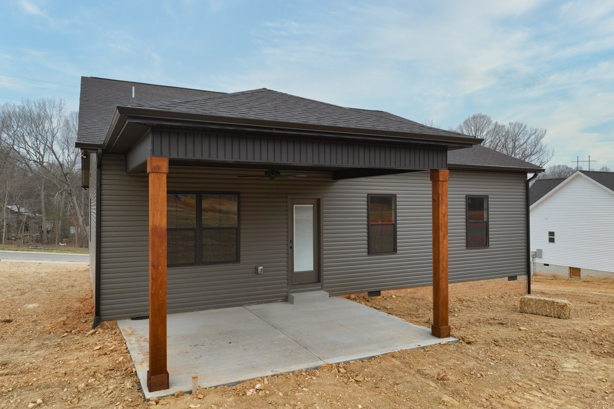 1092 Angus Way Property Photo 33