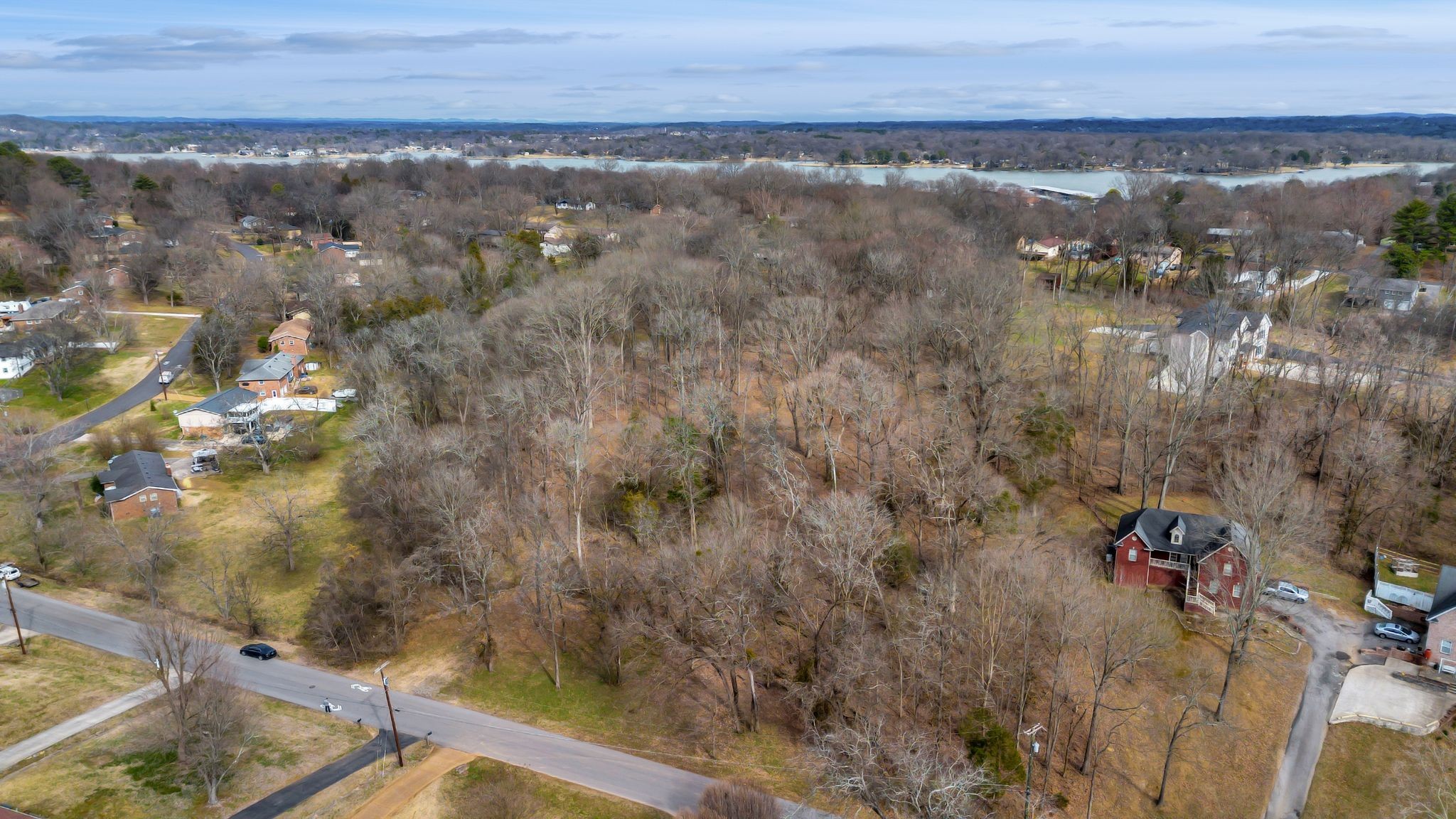 108 Lakeside Park Dr Property Photo 6