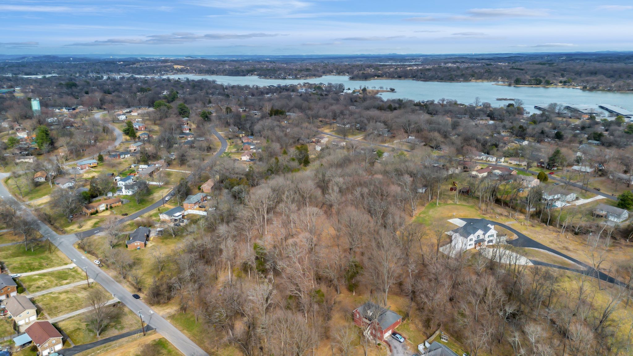 108 Lakeside Park Dr Property Photo 14