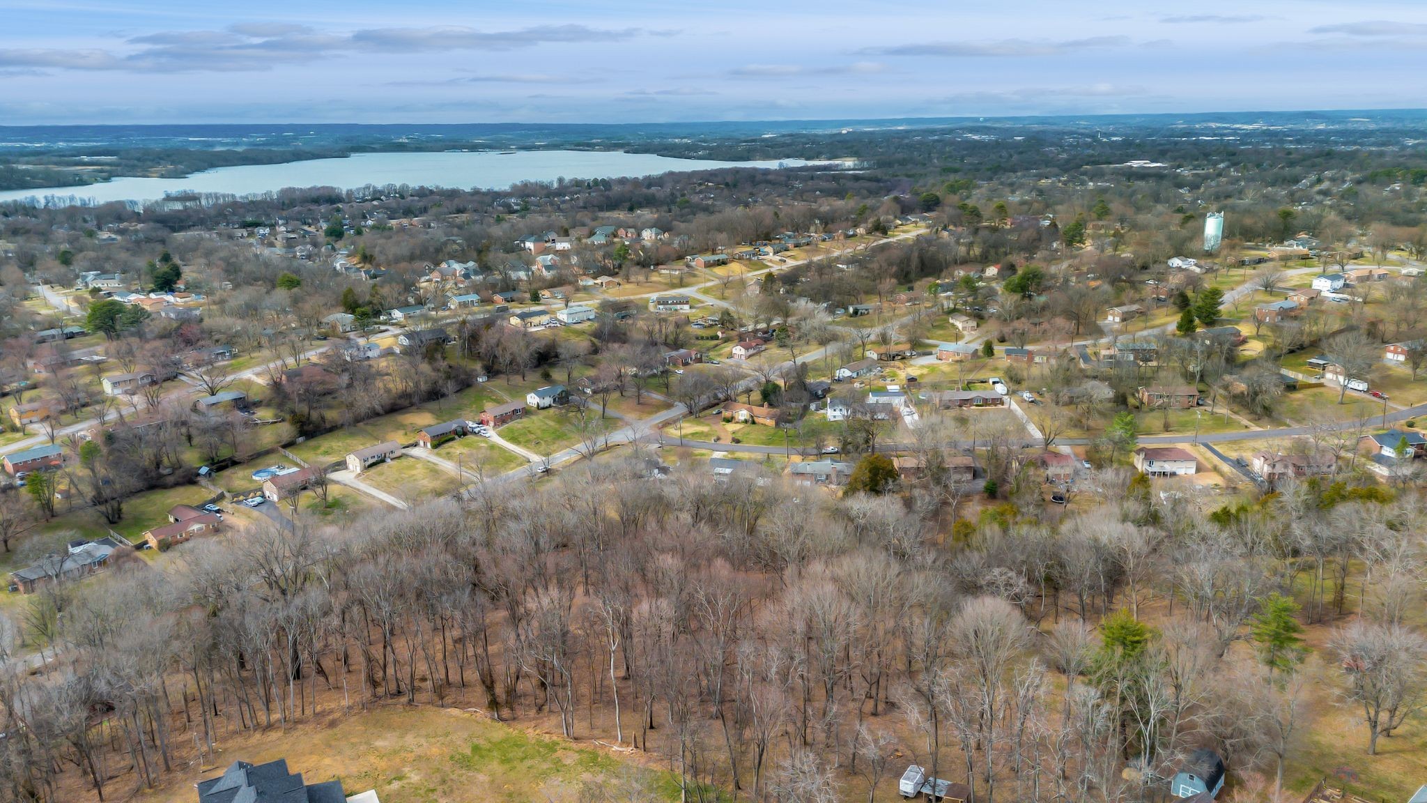 108 Lakeside Park Dr Property Photo 16