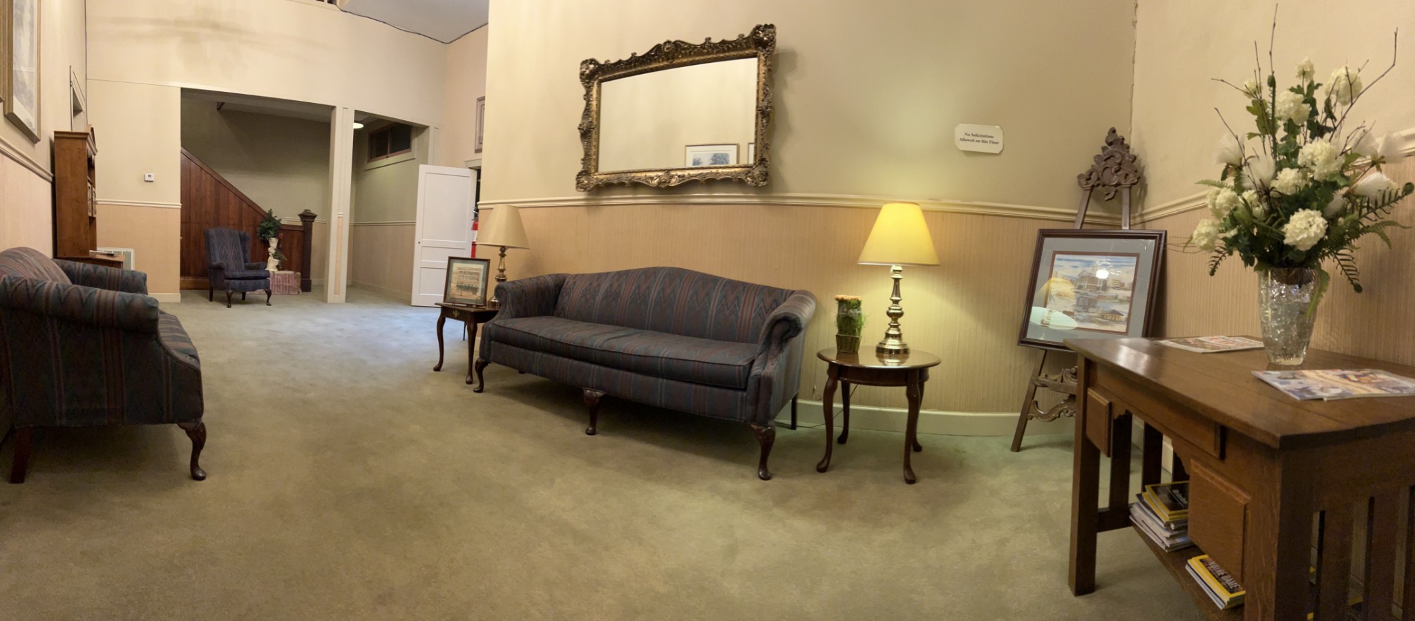 112 Public Sq, E Property Photo 10