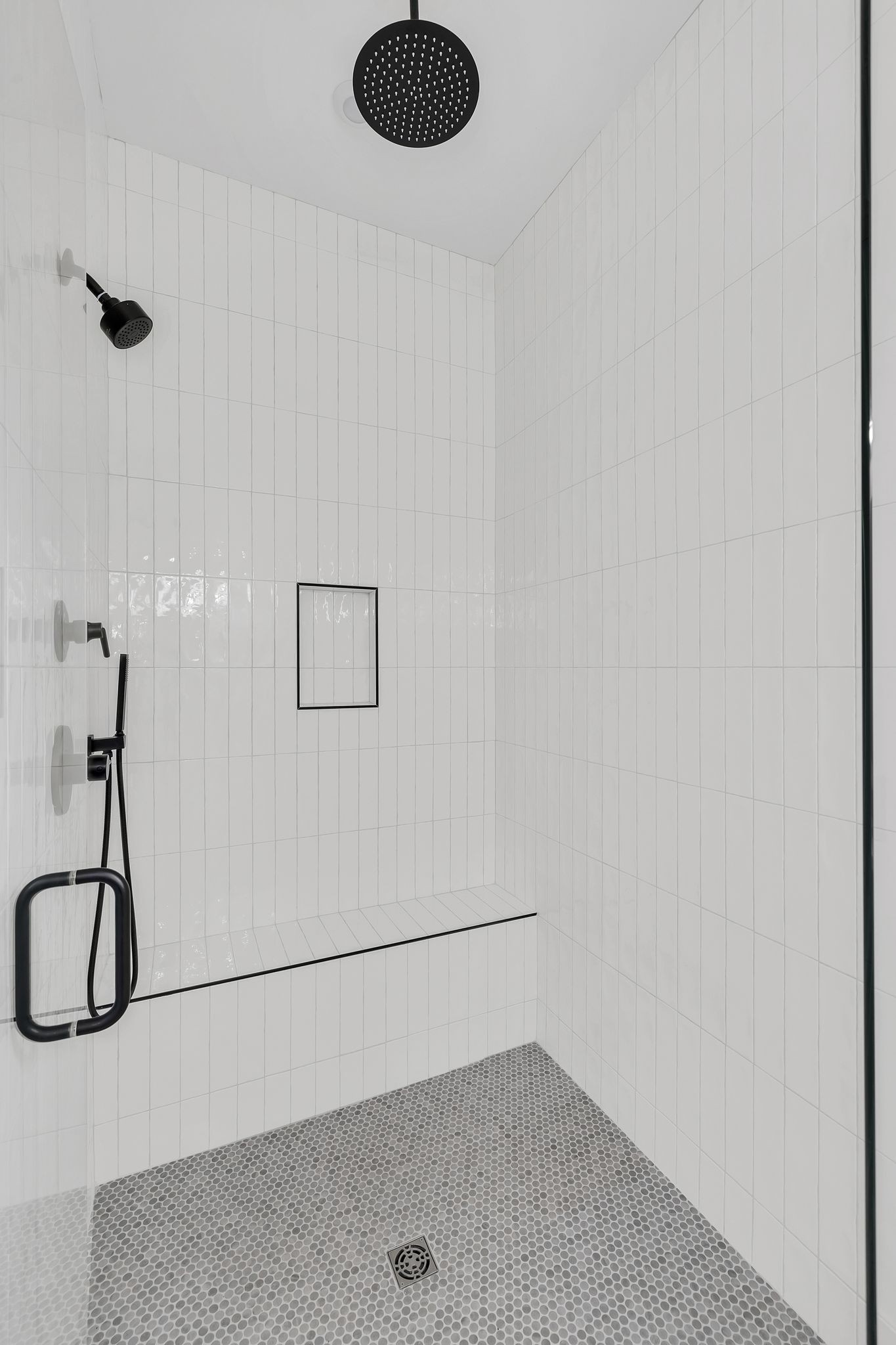 1607 Martha Washington Way Property Photo 10