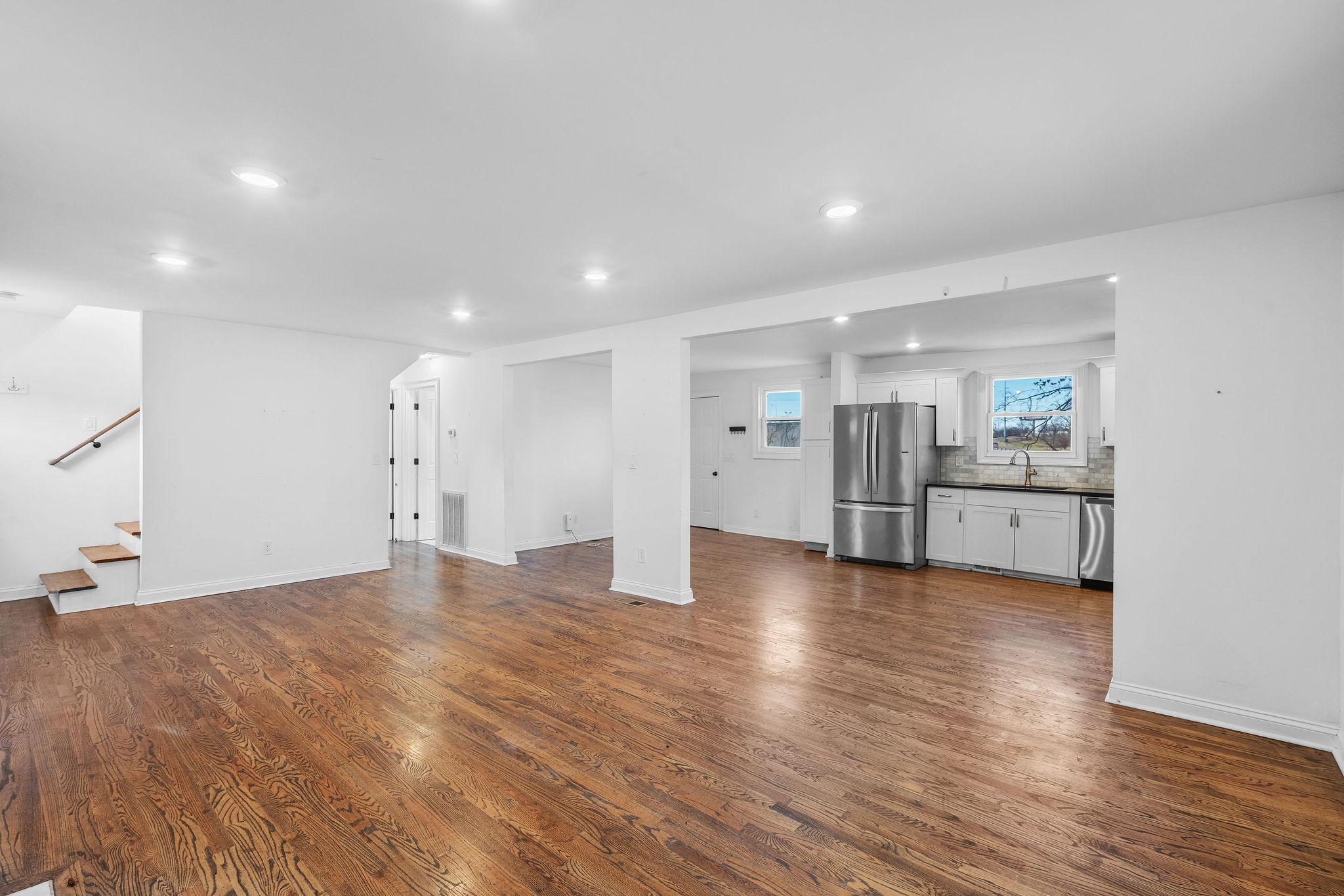5030 Inglewood Ct Property Photo 4