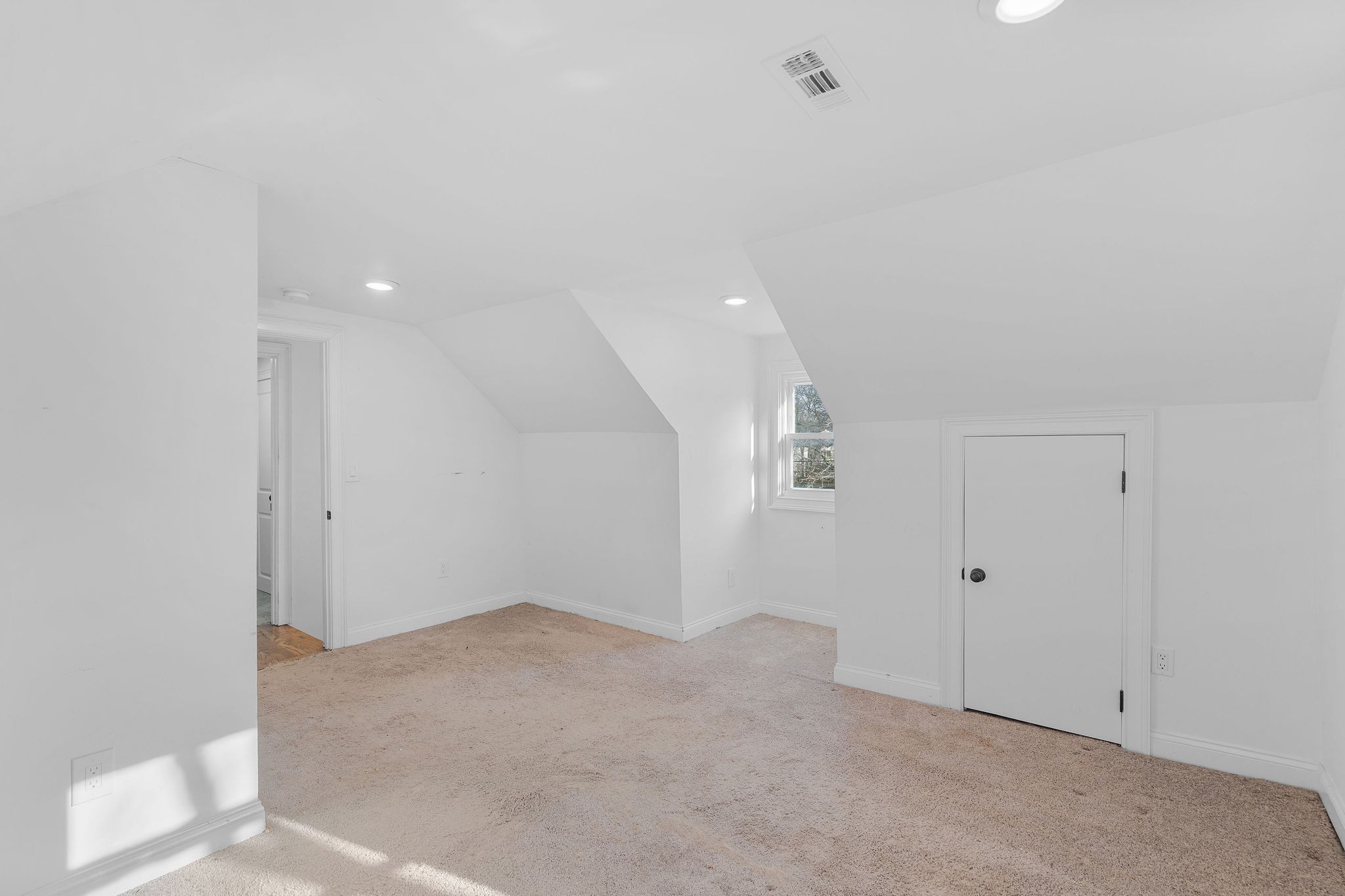 5030 Inglewood Ct Property Photo 18