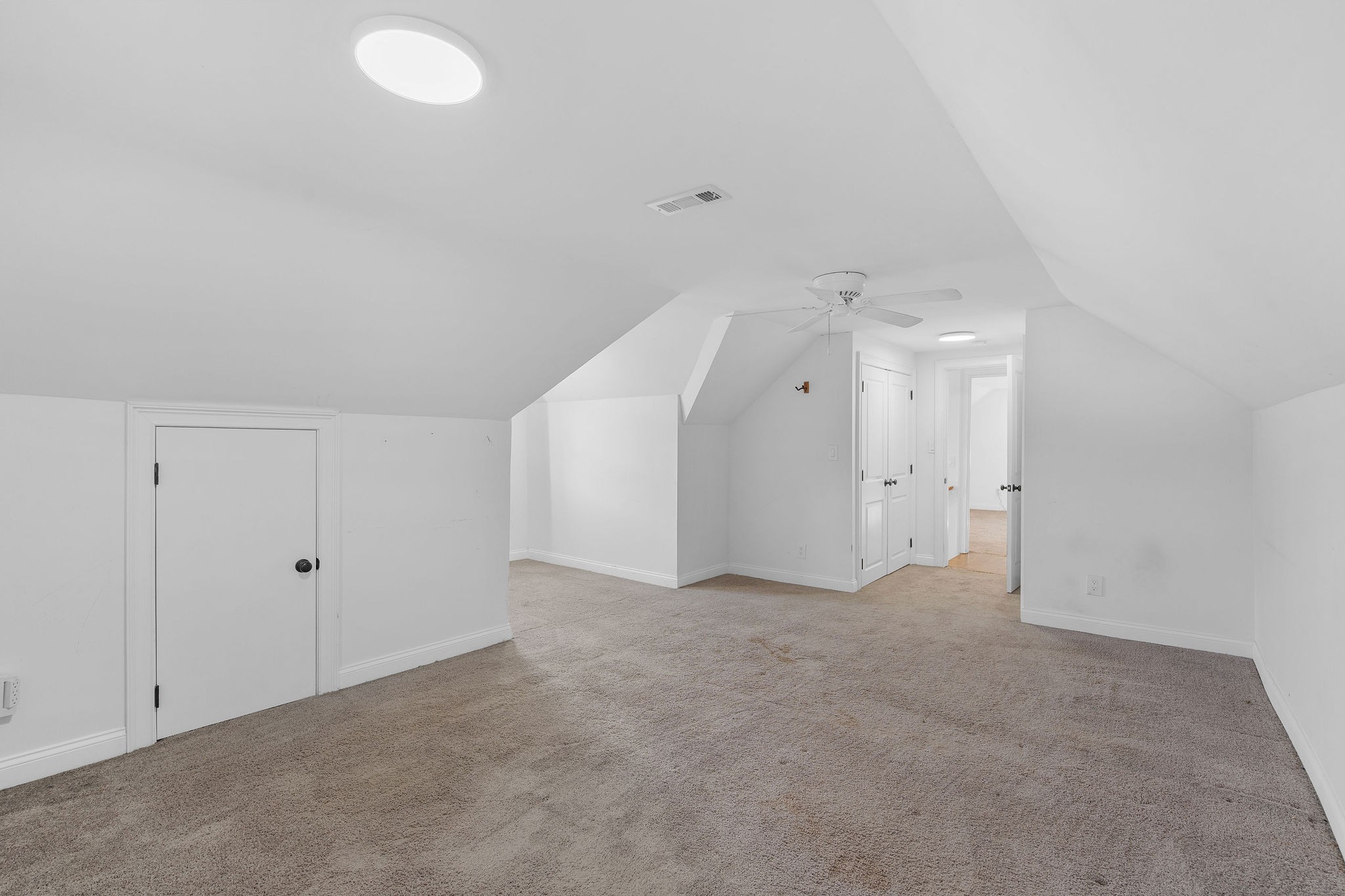 5030 Inglewood Ct Property Photo 20