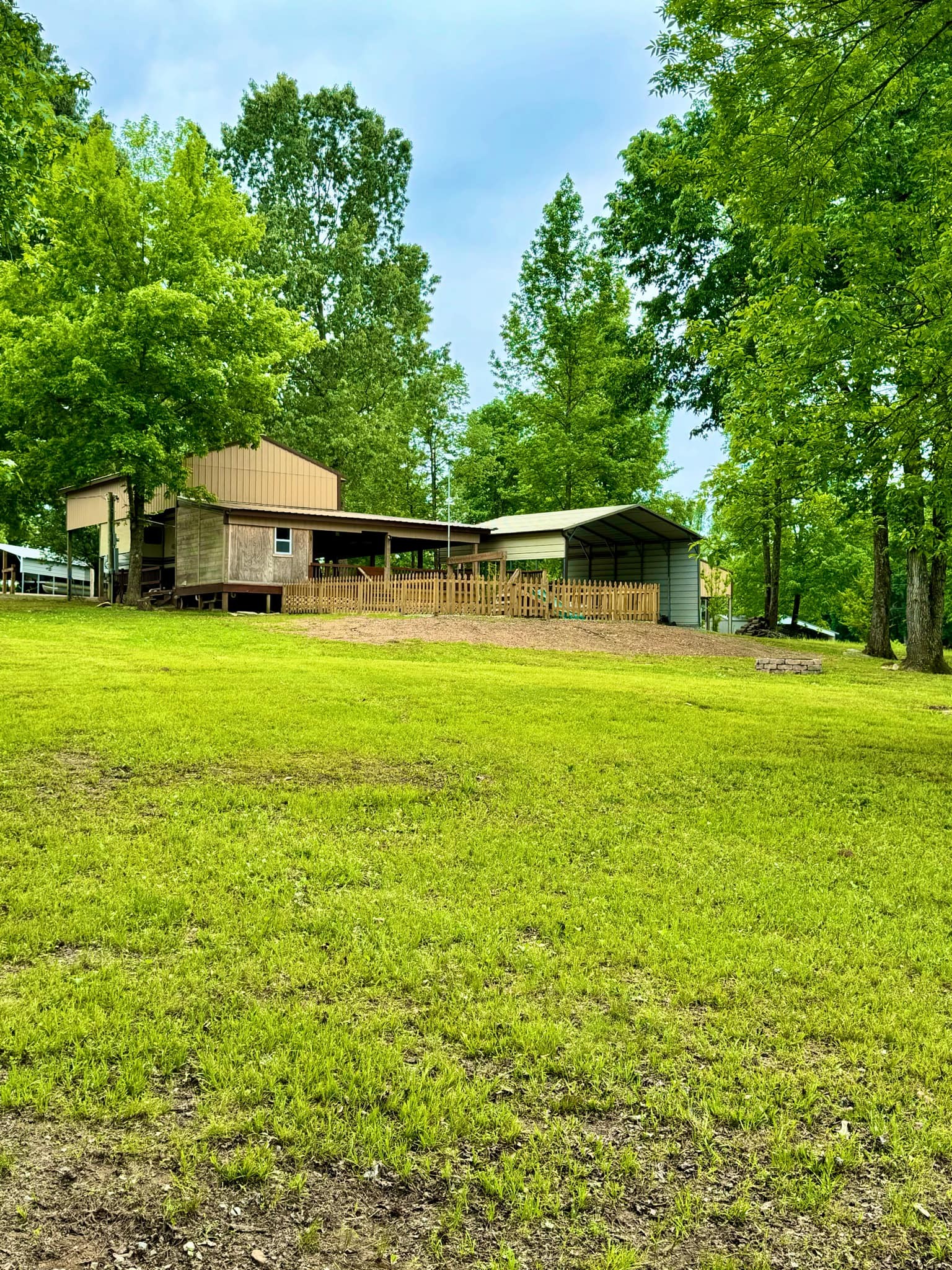 103 Clear Water Cir Property Photo 28