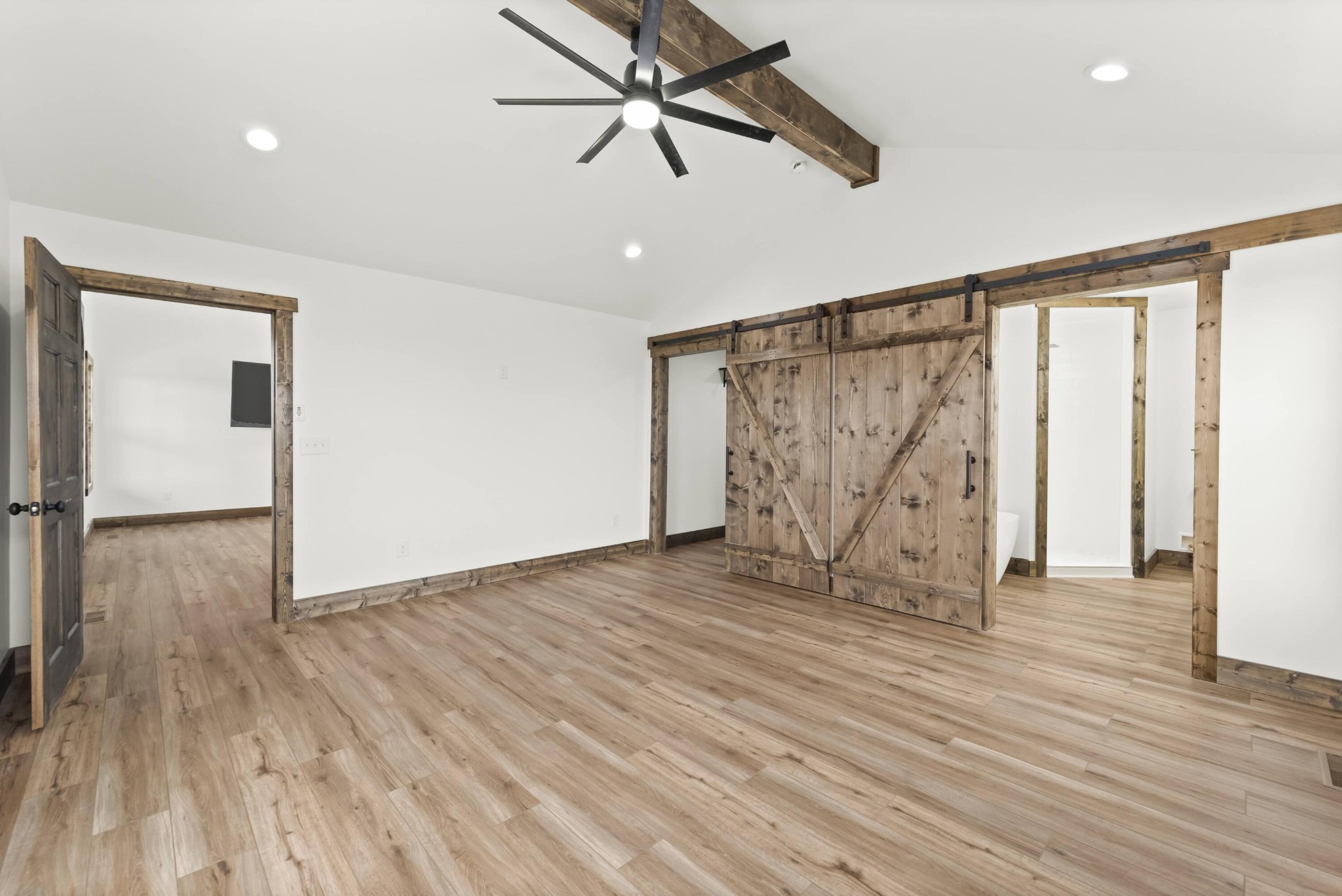 33854 State Rt 30, W Property Photo 34