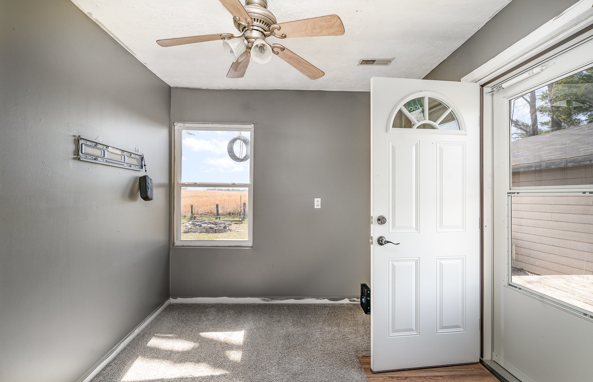 906 Highway 259 Property Photo 3