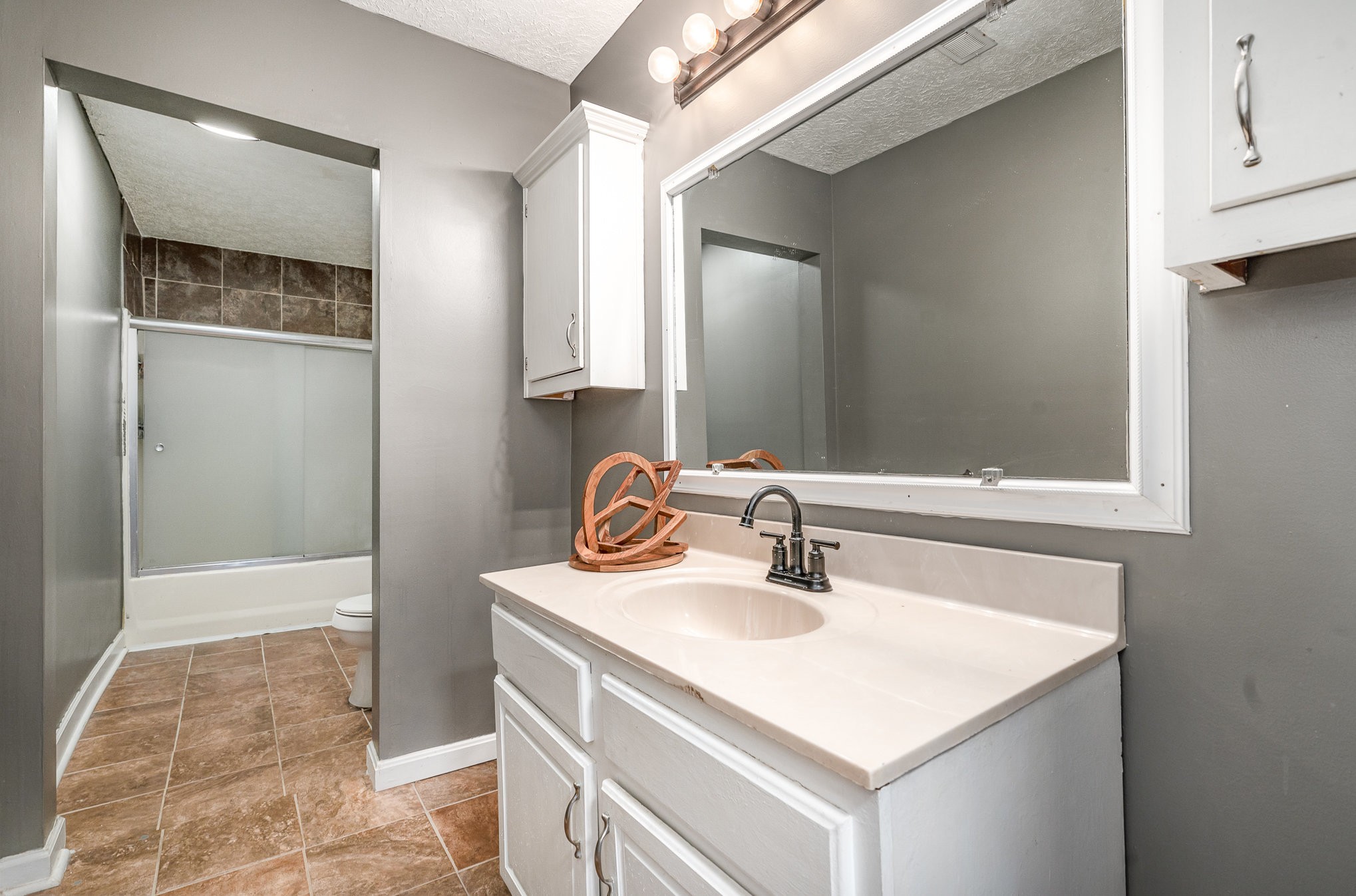 906 Highway 259 Property Photo 18