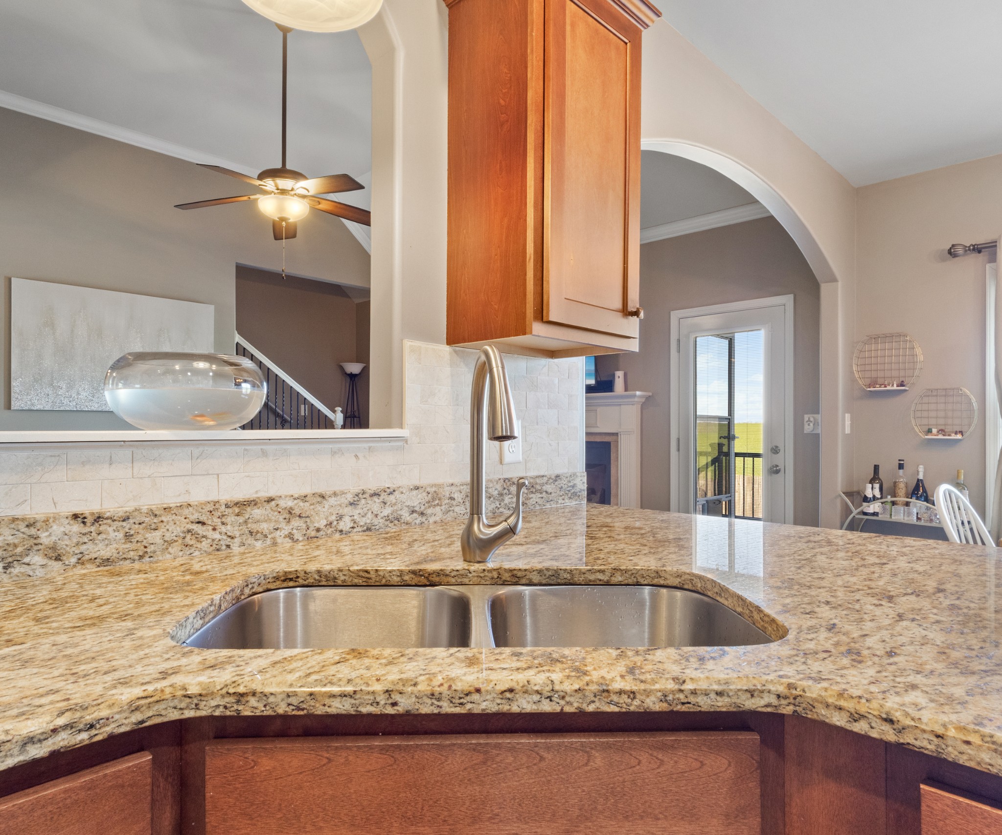 1820 Apache Way Property Photo 14