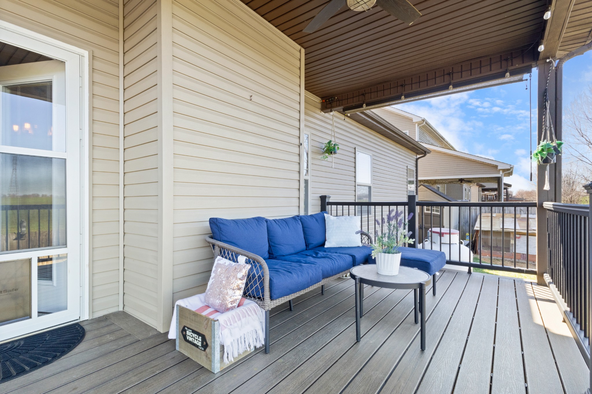 1820 Apache Way Property Photo 30
