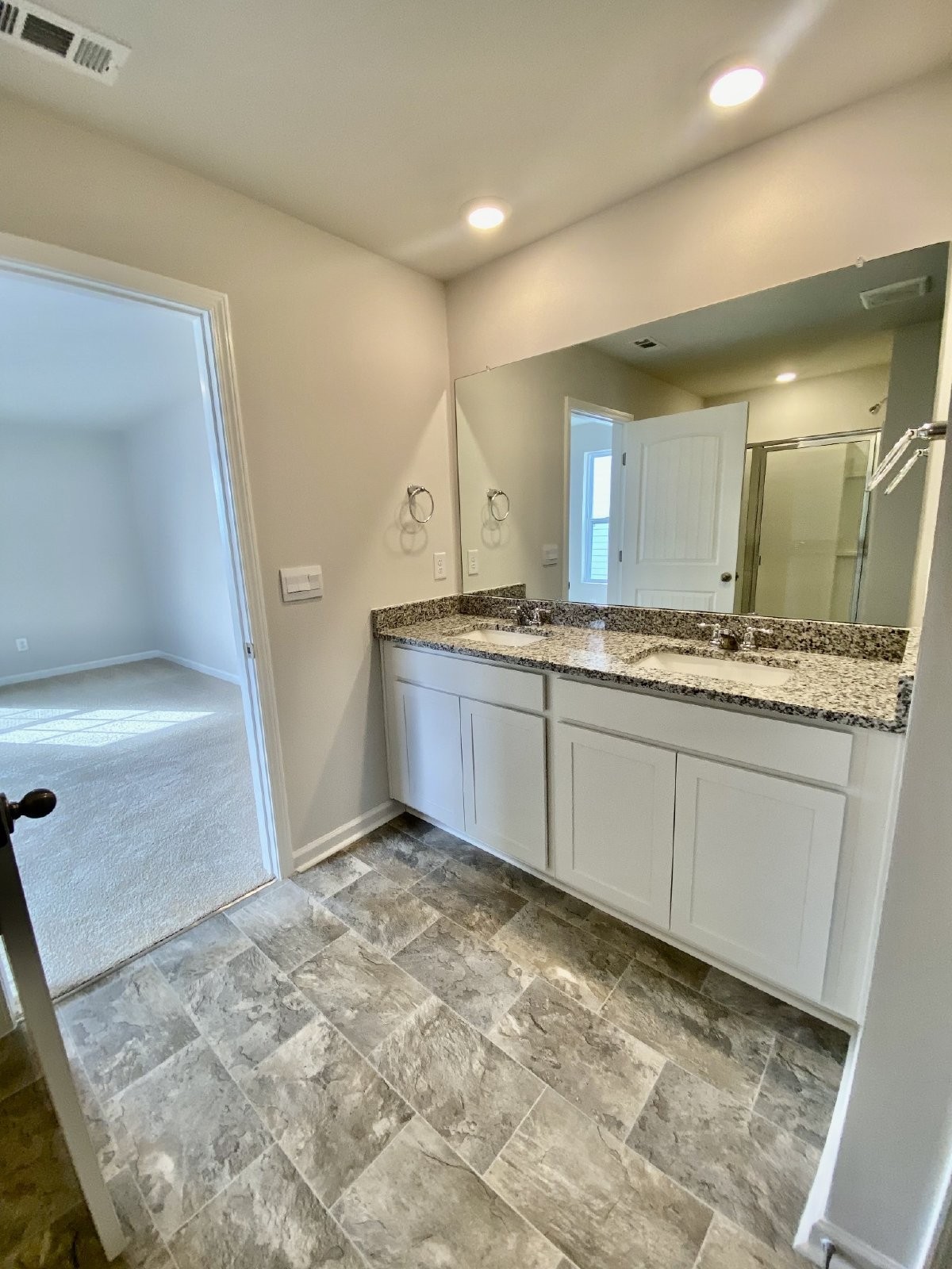 7241 Scotlyn Way Property Photo 16