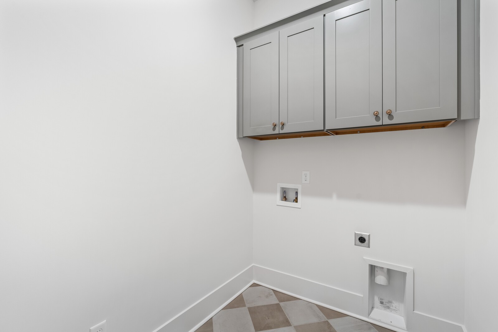 5018 Fairhaven Cir Property Photo 29