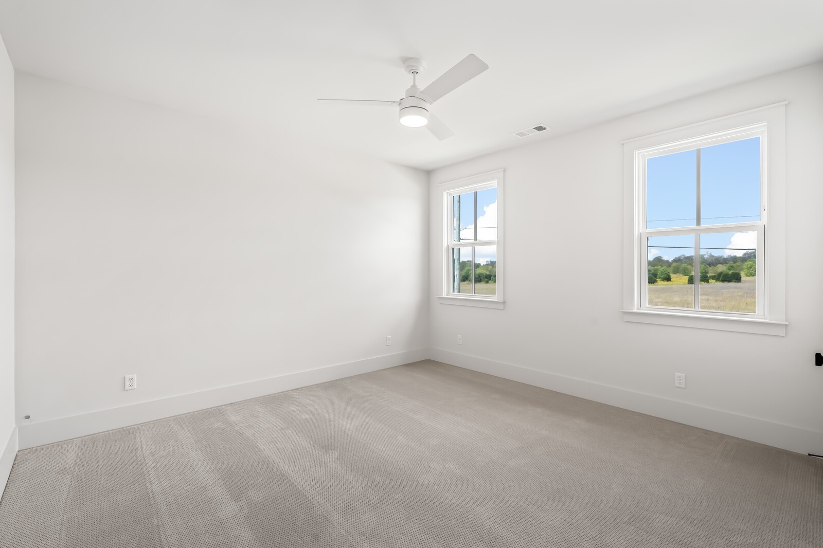 5018 Fairhaven Cir Property Photo 32