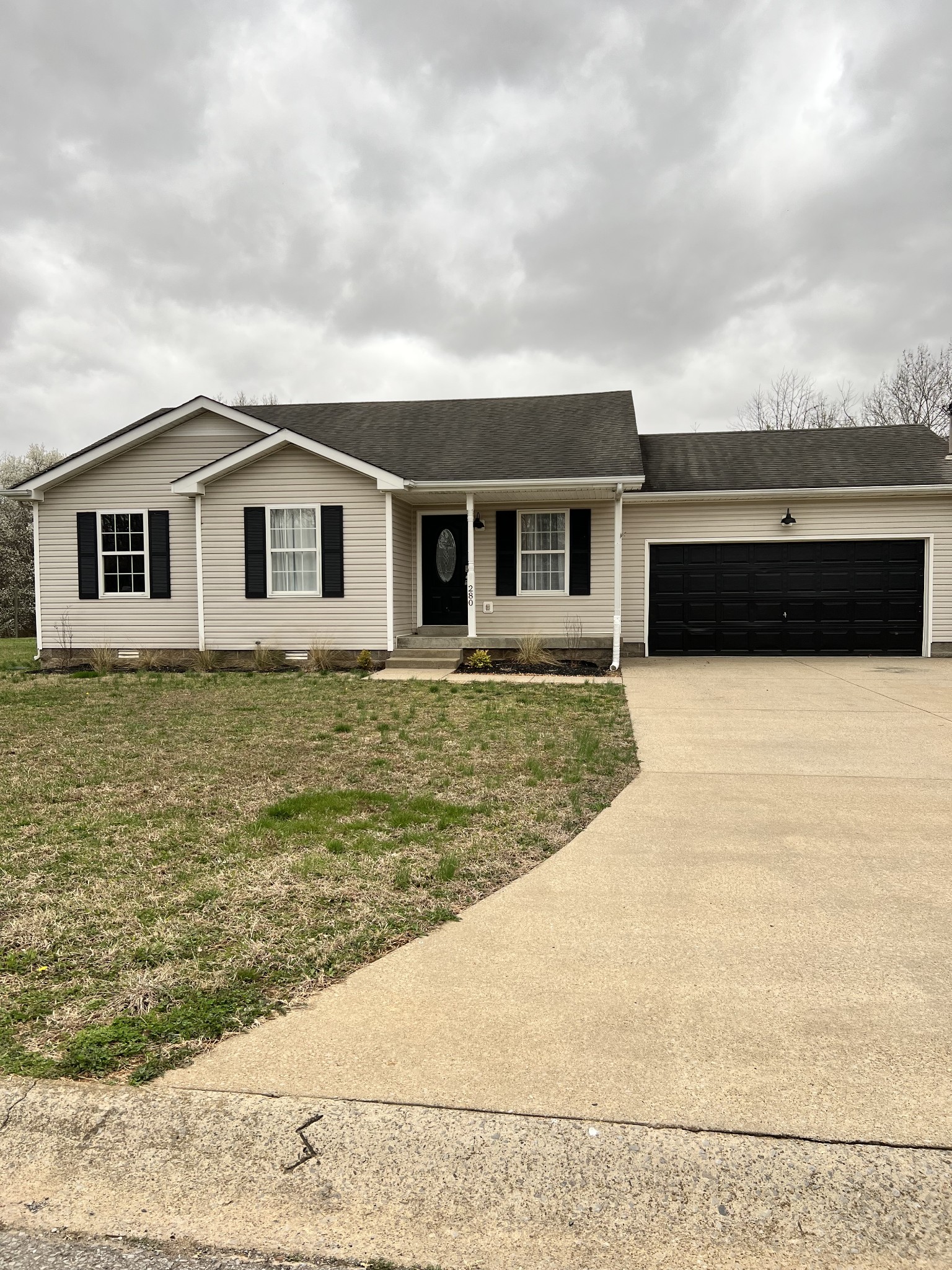 280 Golden Pond Ave Property Photo 1