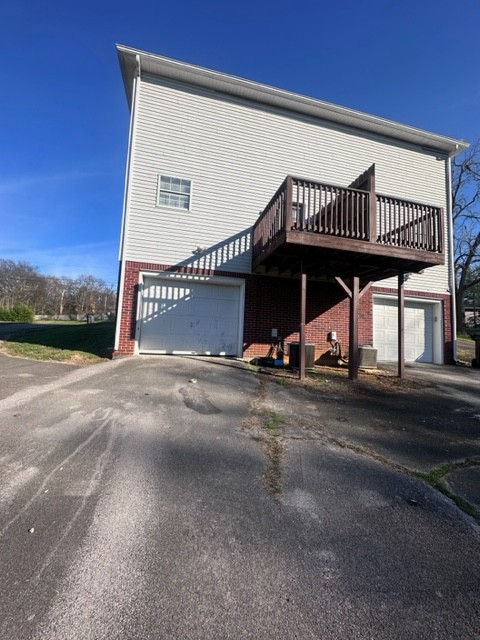 517 Sharondale Dr Property Photo 22
