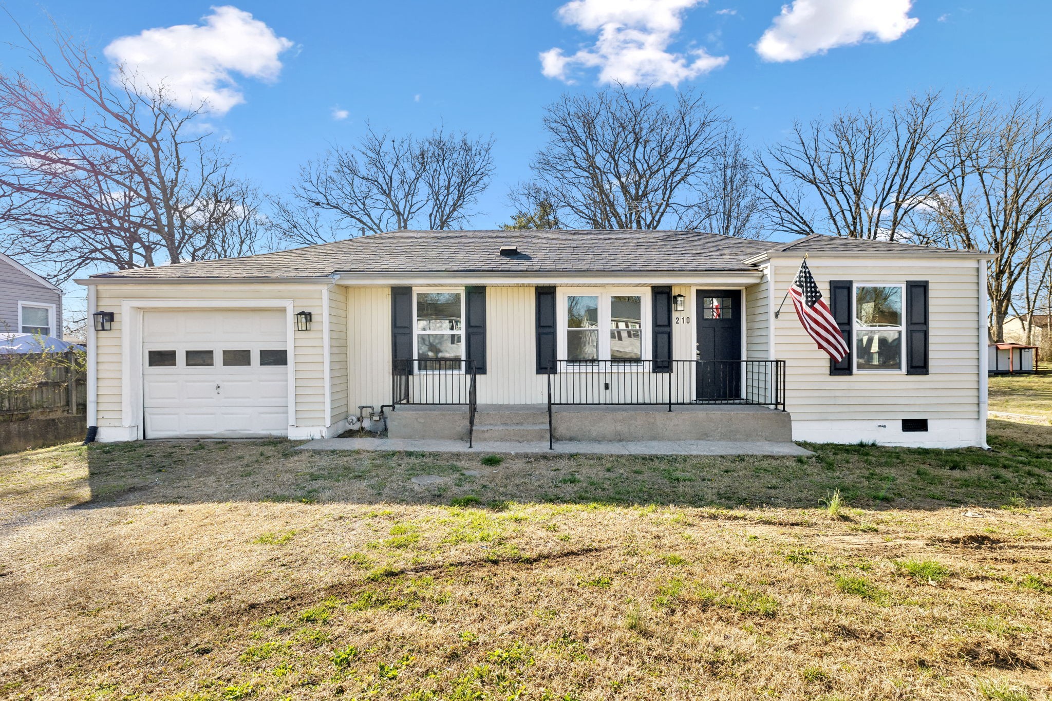 210 Dawson Ln Property Photo