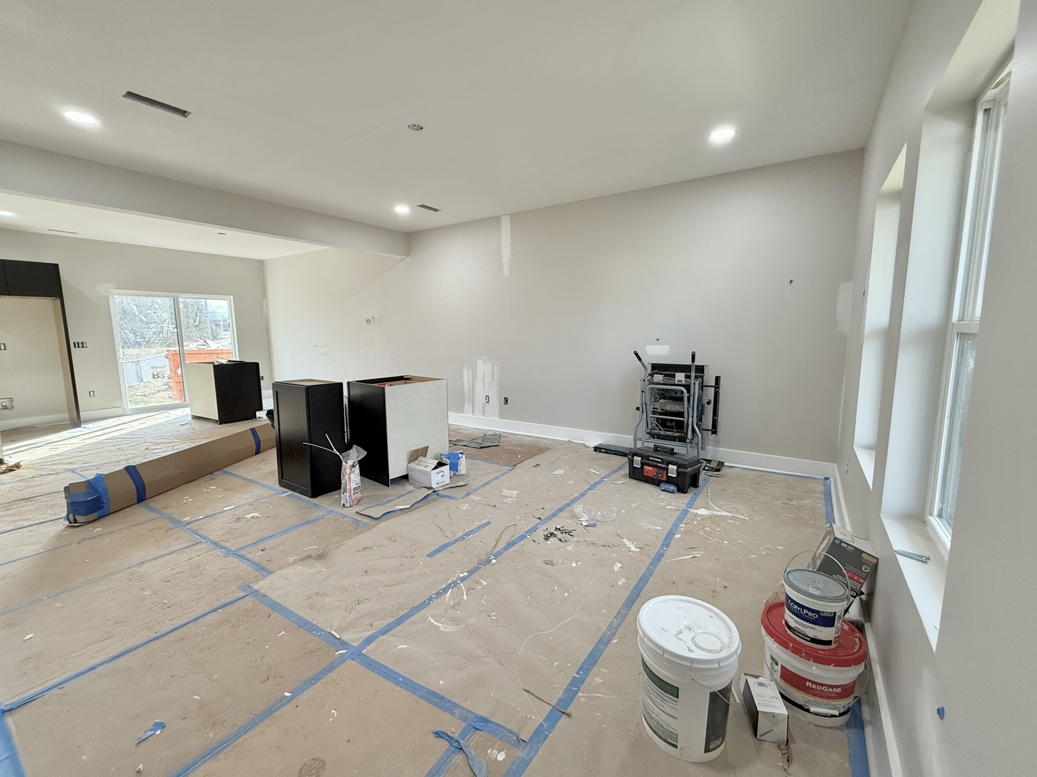 535 Park Ave Property Photo 4