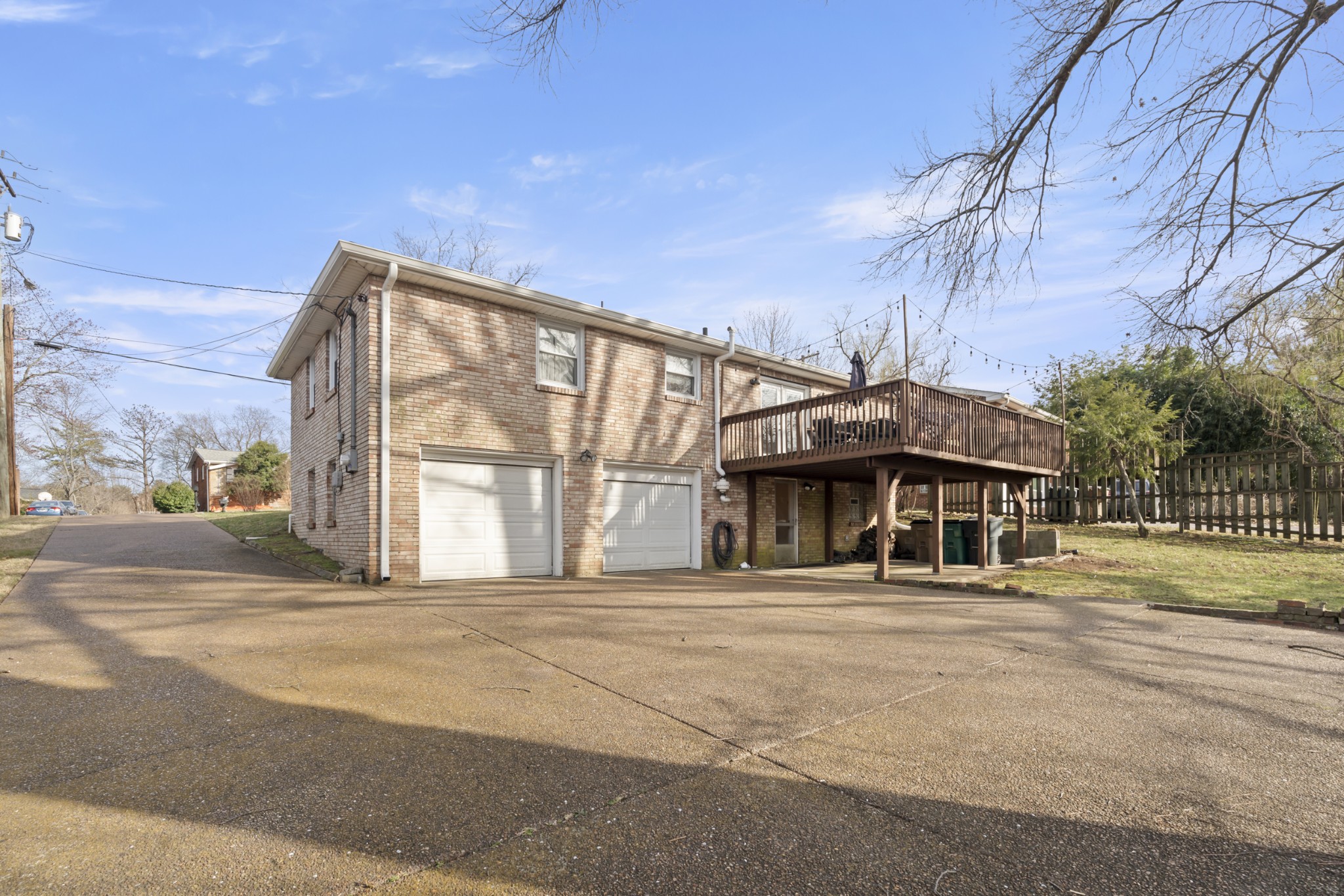 5903 Kinsdale Dr Property Photo 25