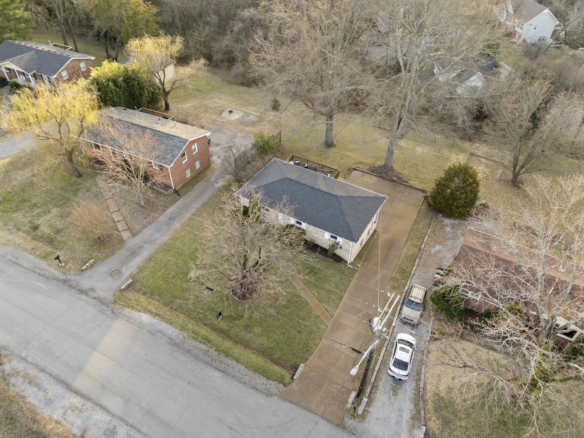 5903 Kinsdale Dr Property Photo 39