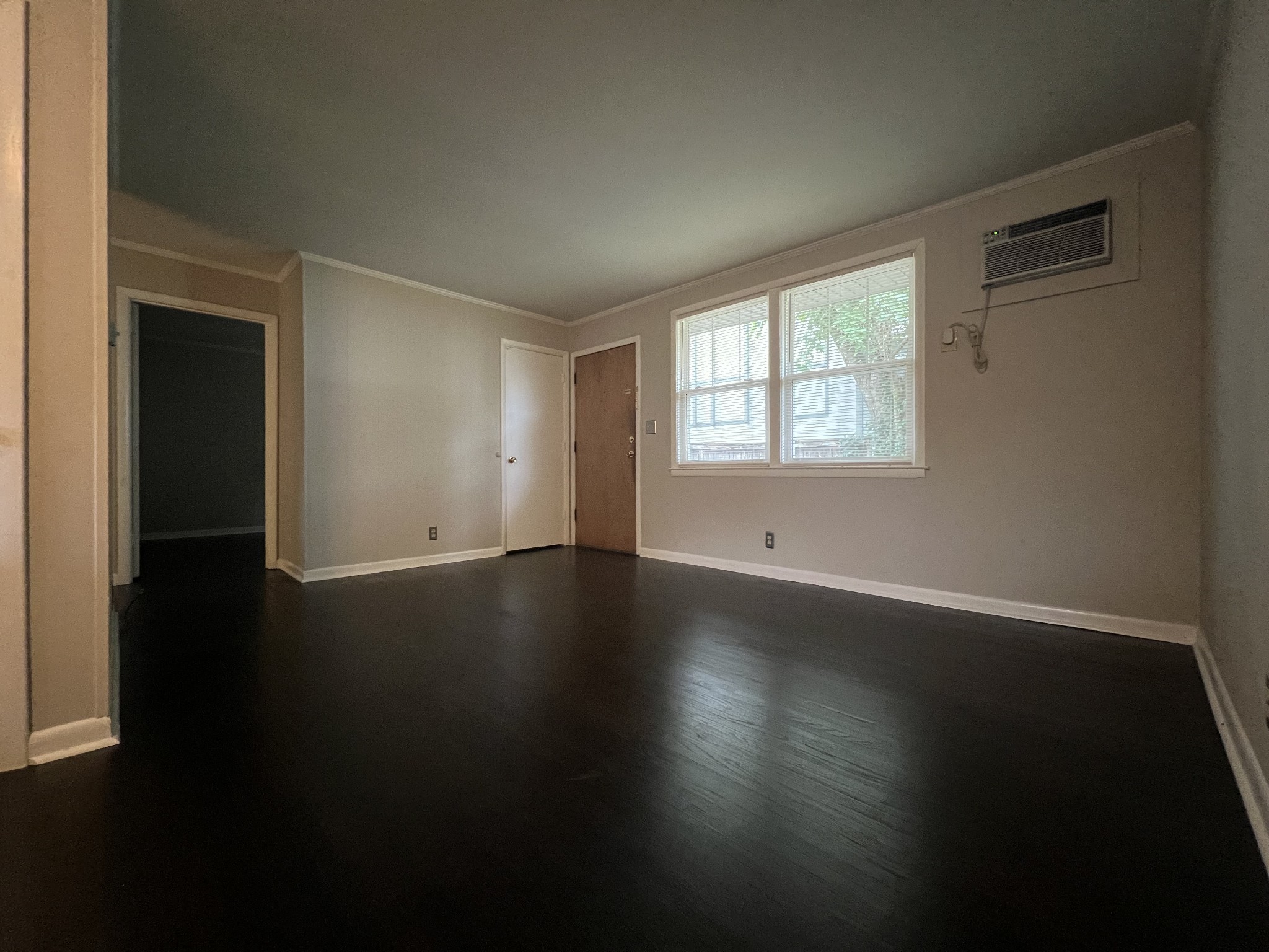925 Boscobel St Property Photo 33