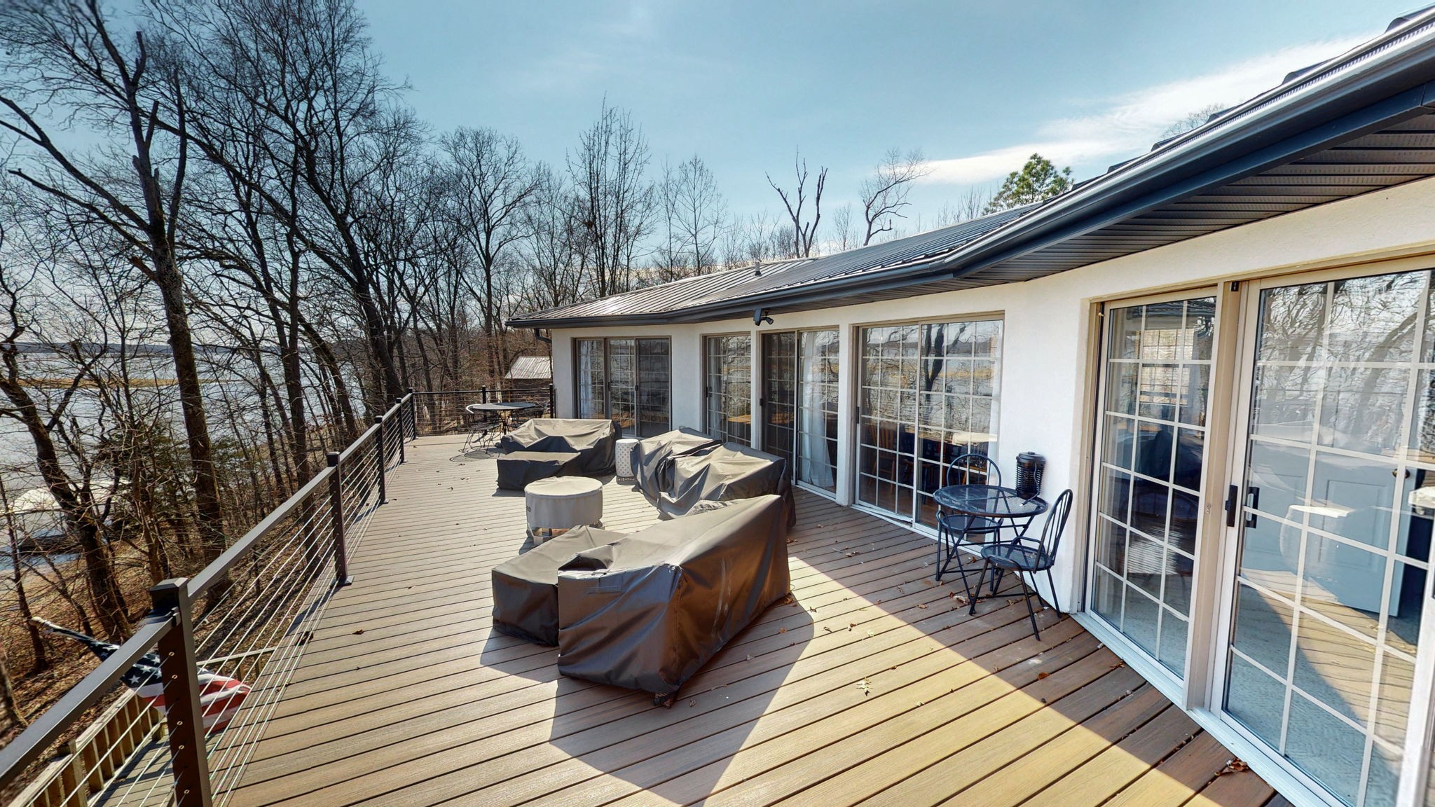 140 Bailey Shore Rd Property Photo 4