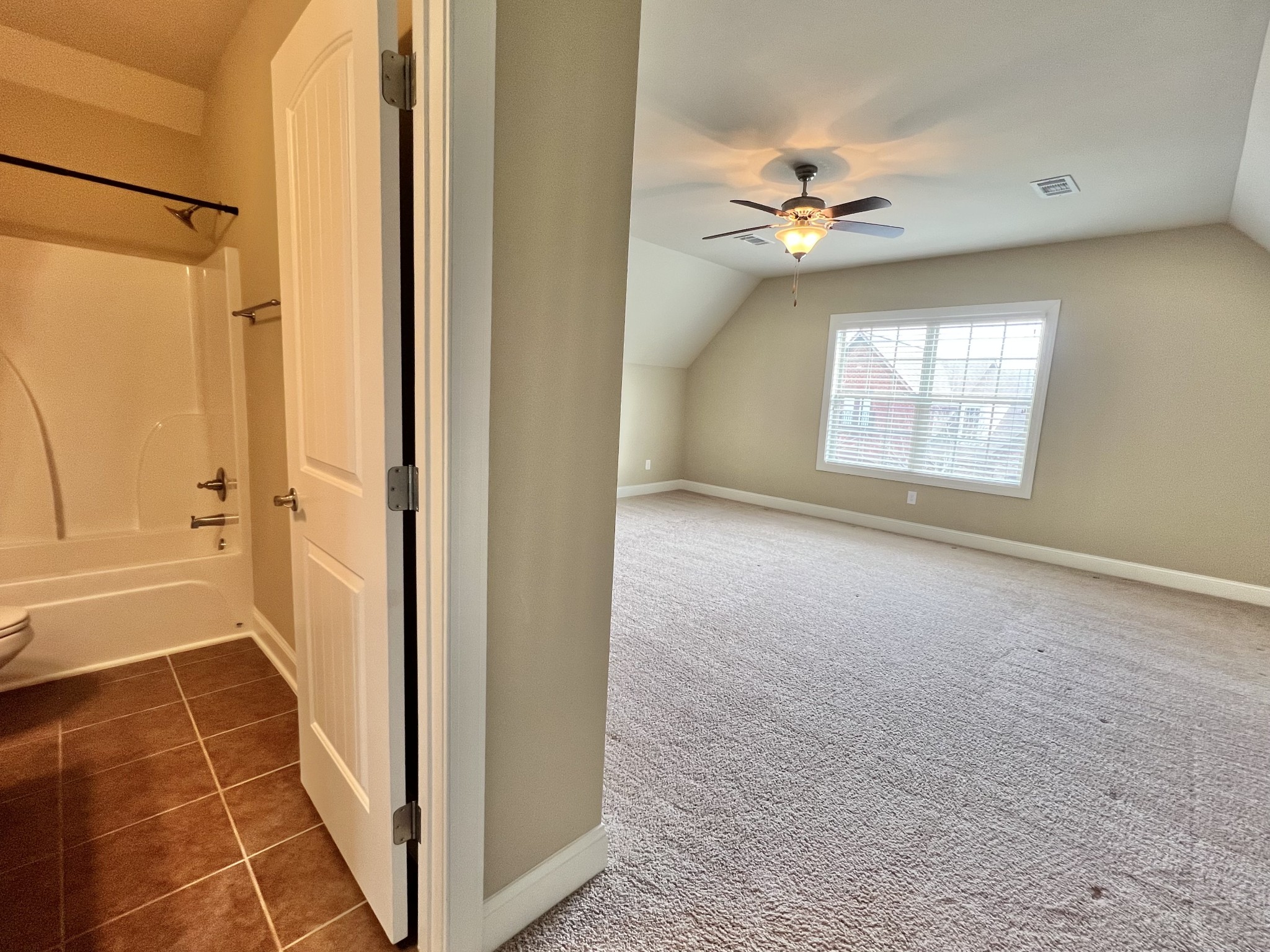 128 Village Cir Property Photo 41