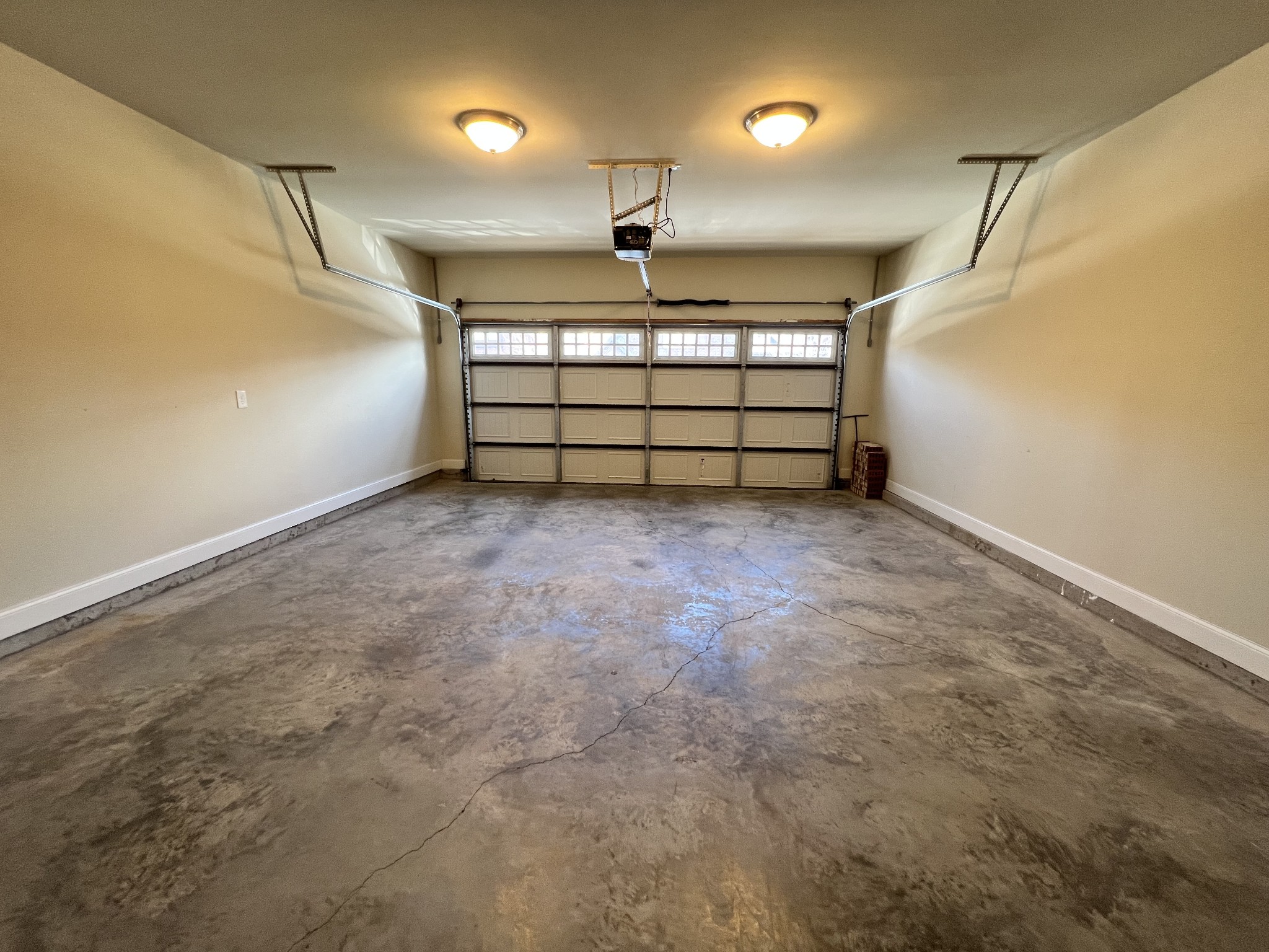 128 Village Cir Property Photo 45