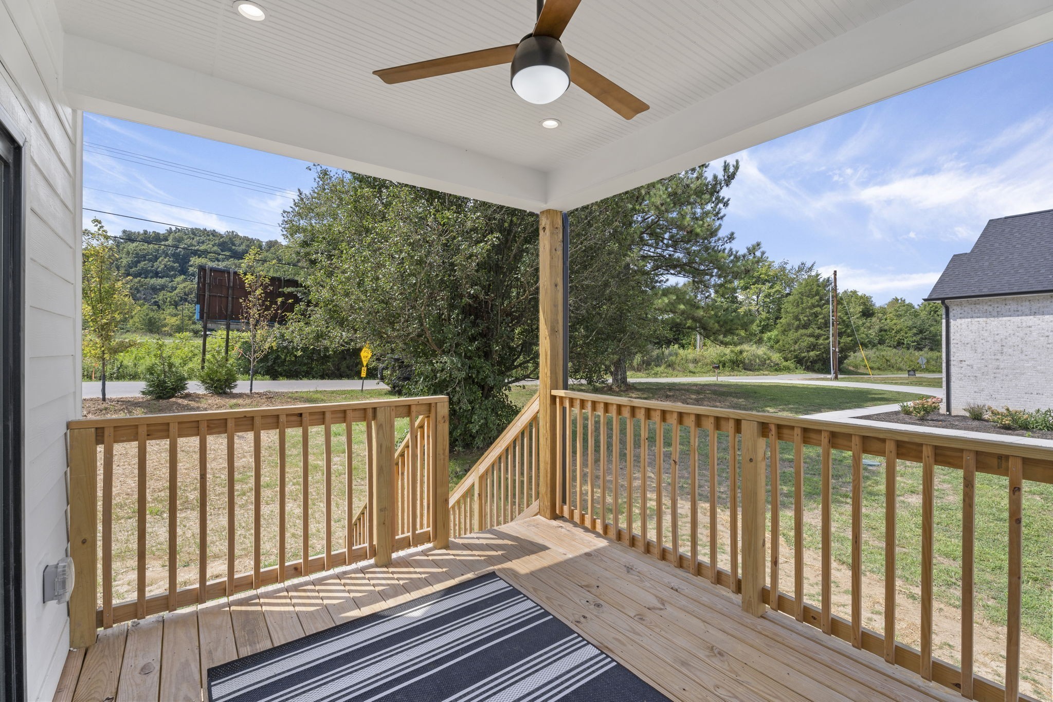 6021 Riverview Dr Property Photo 27