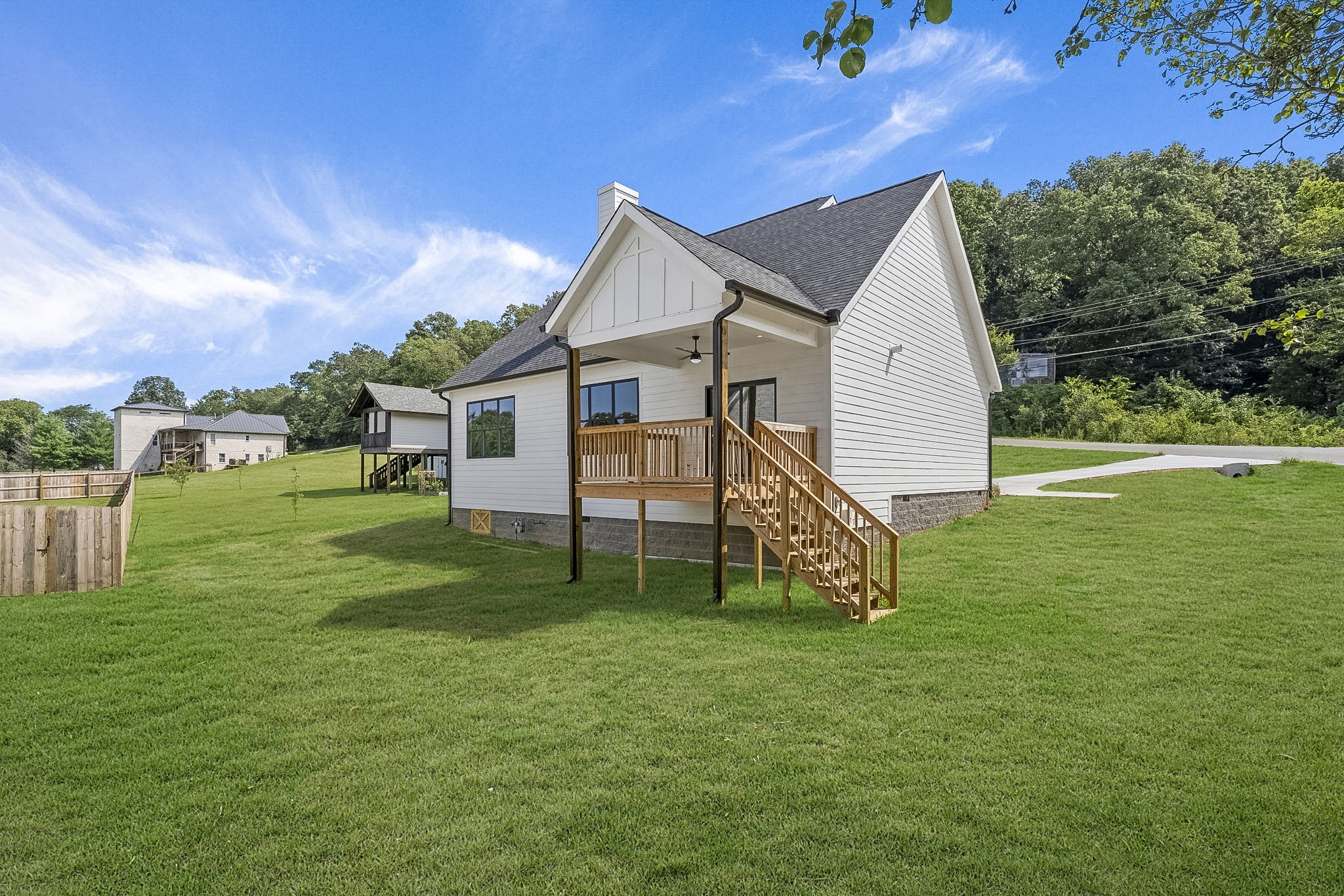 6021 Riverview Dr Property Photo 28