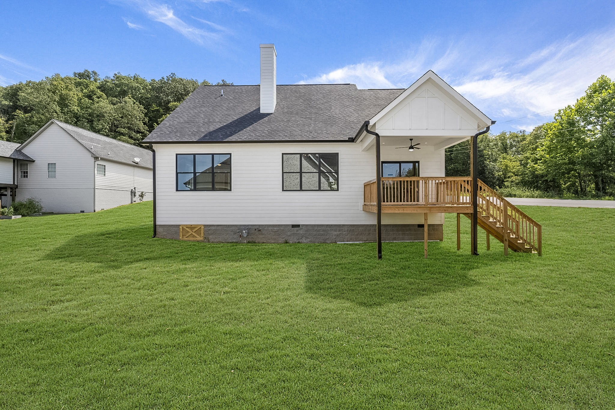 6021 Riverview Dr Property Photo 29