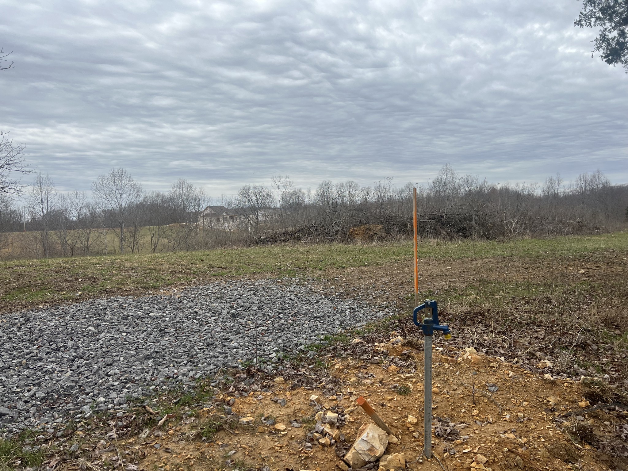 9155 Fox Hill Rd Property Photo 2