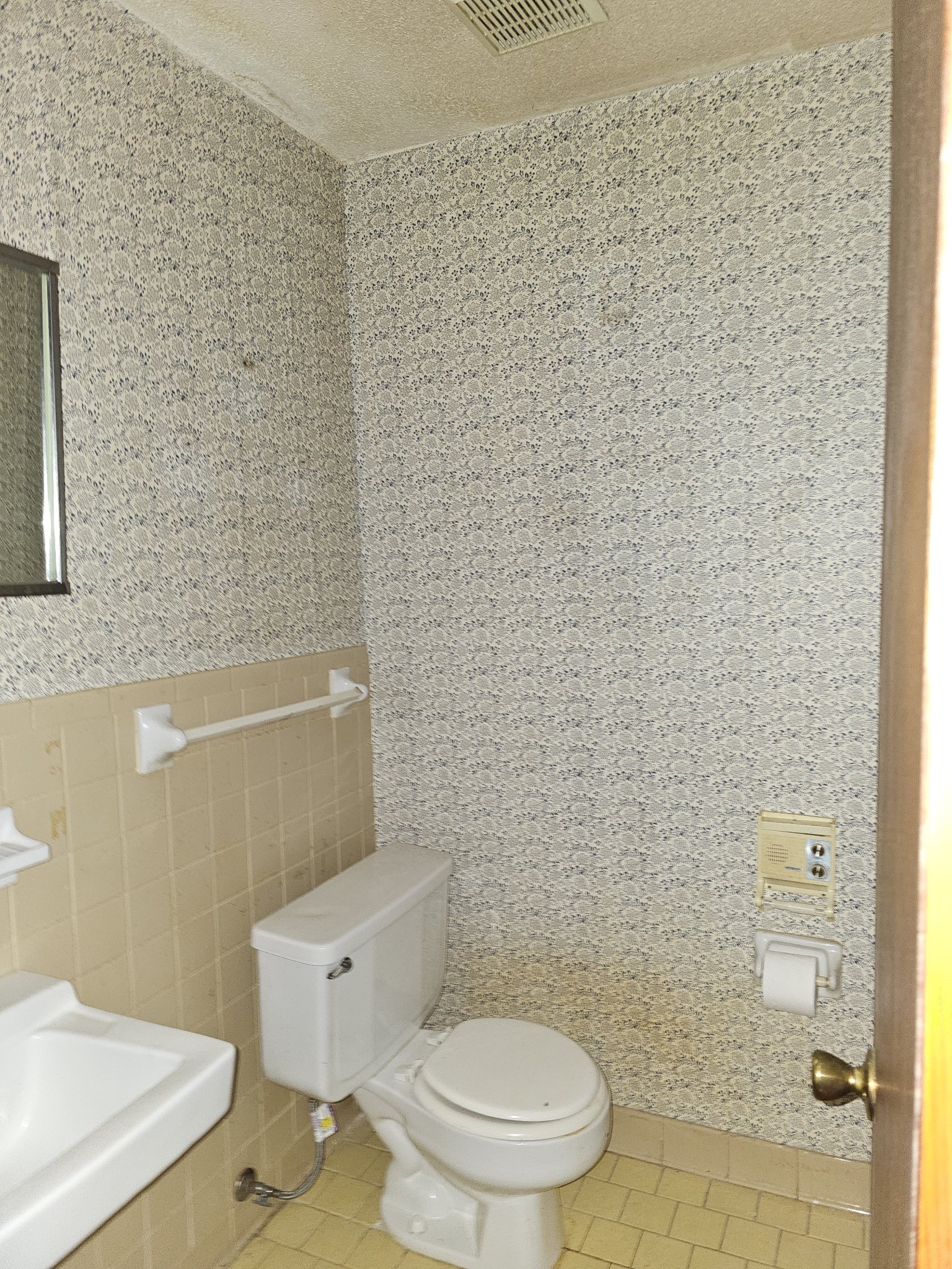 4118 Cinderella St Property Photo 6