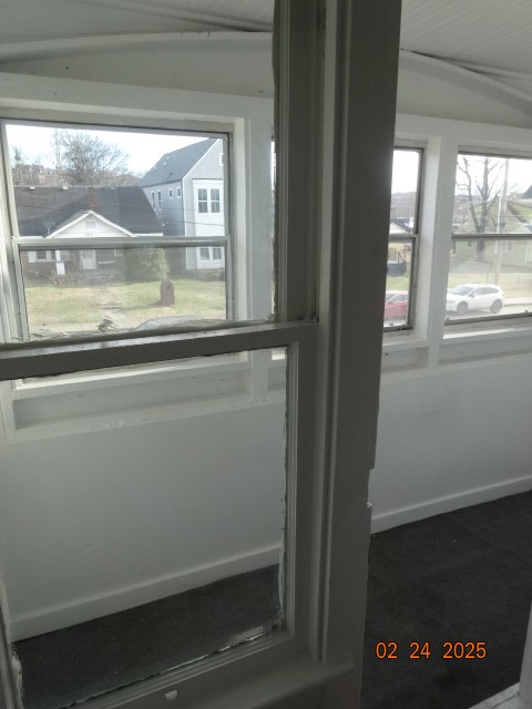 1712 Knowles St Property Photo 12