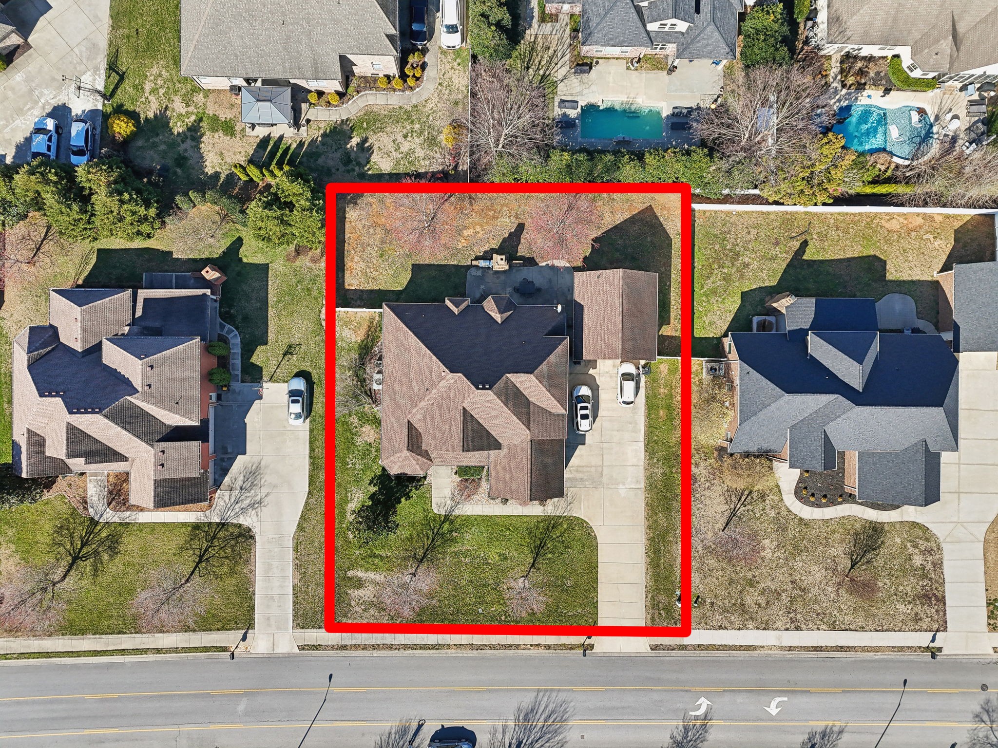 2715 Battleground Dr Property Photo 3