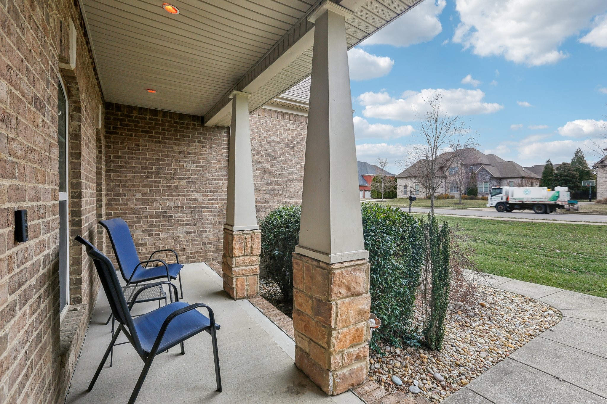 2715 Battleground Dr Property Photo 7