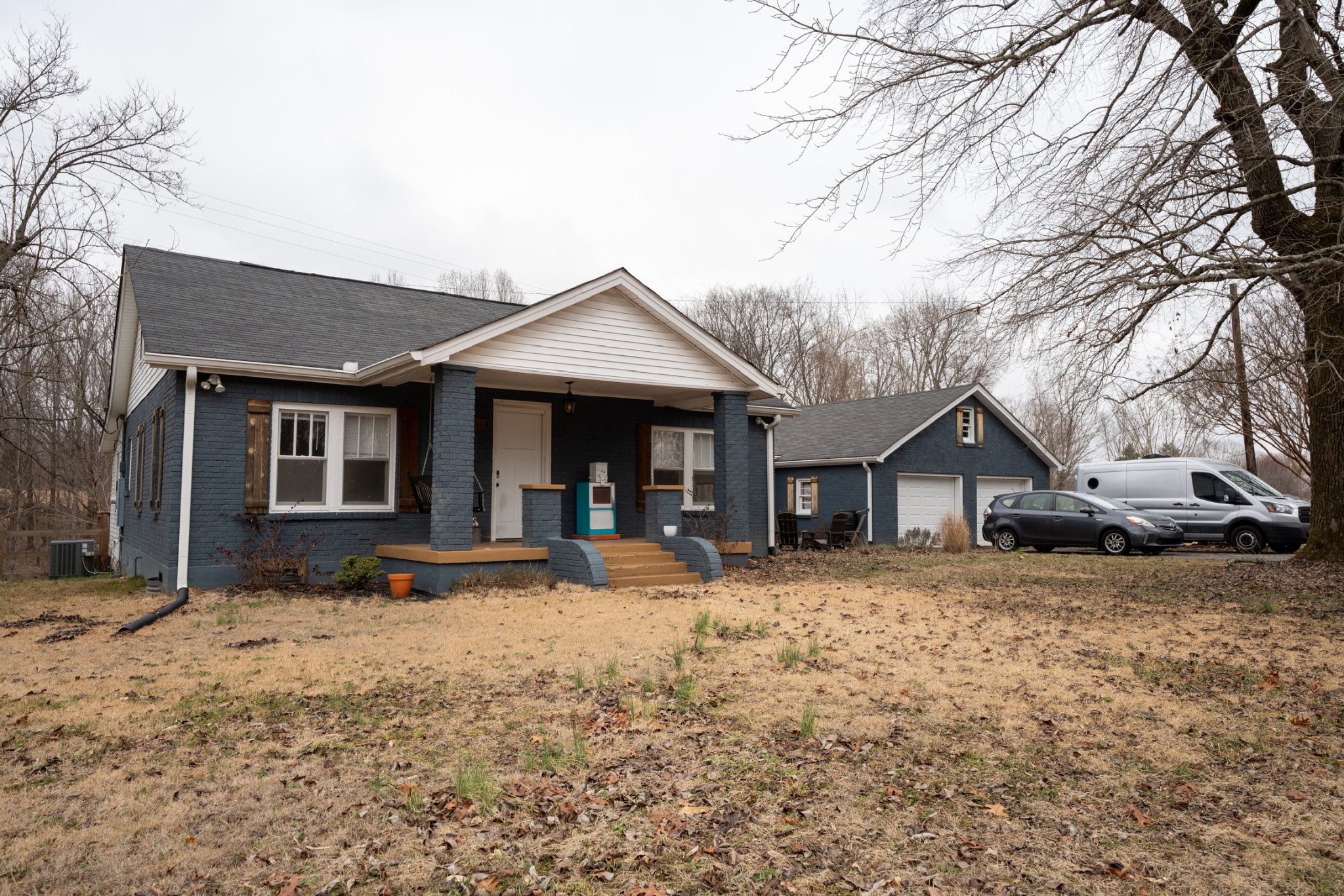 241 Flat Ridge Rd Property Photo 1